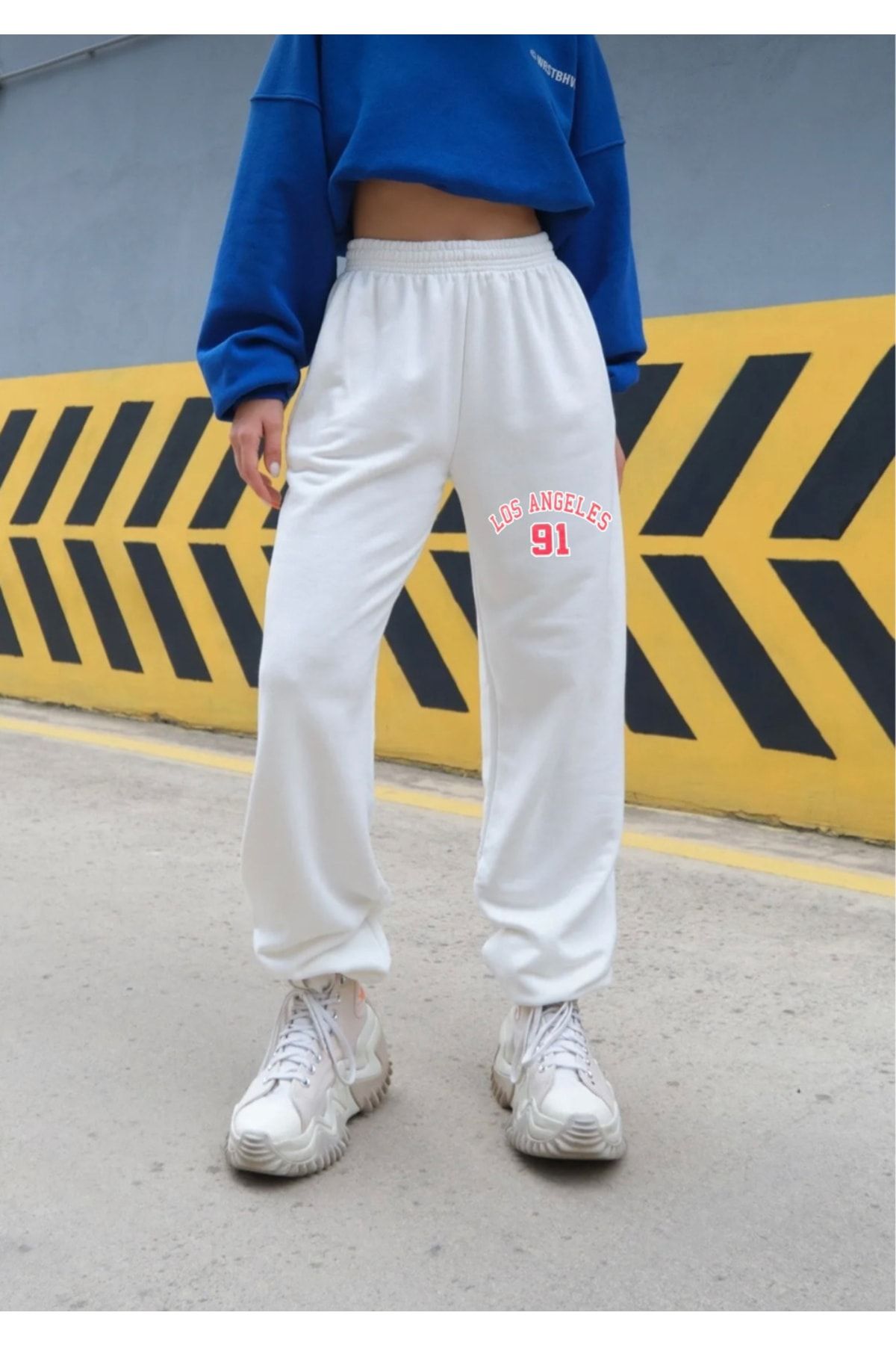 White shop brandy sweatpants