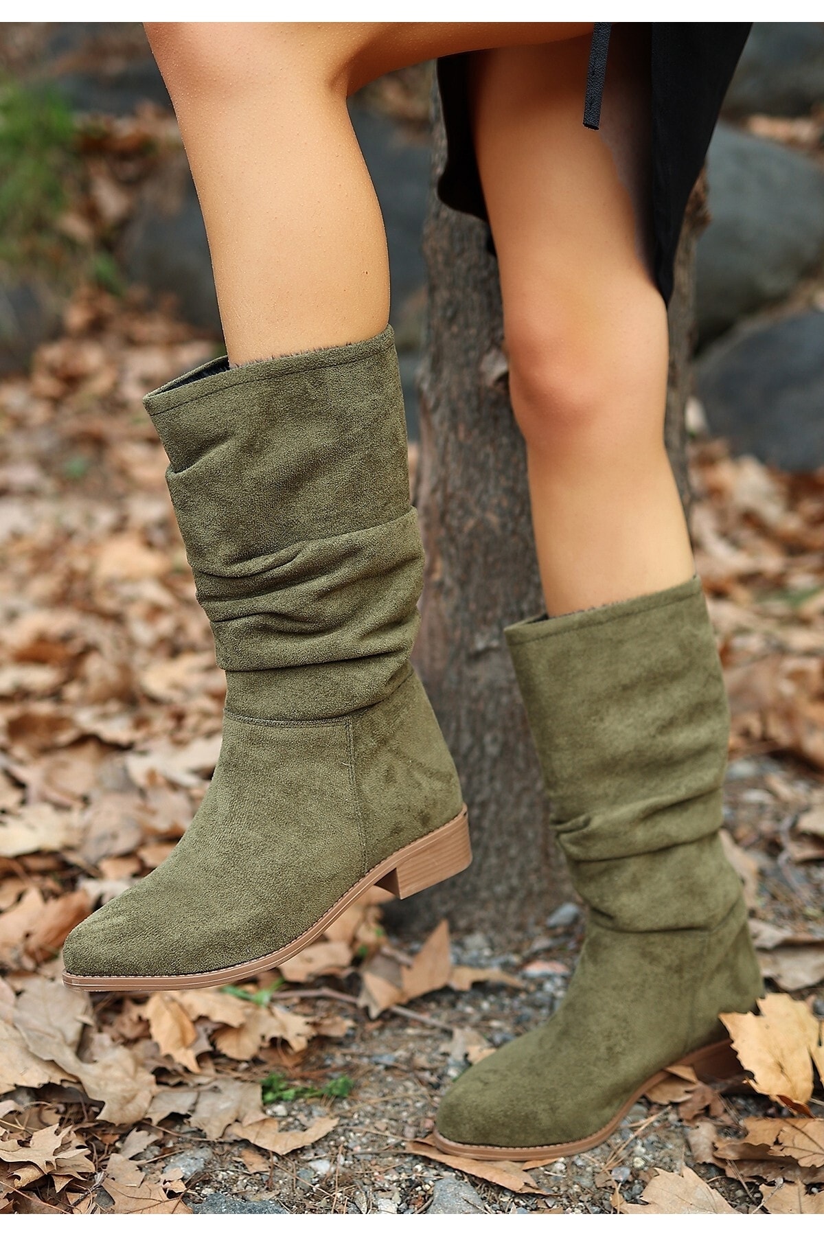 Haki Yeşil Süet Körüklü Çizme