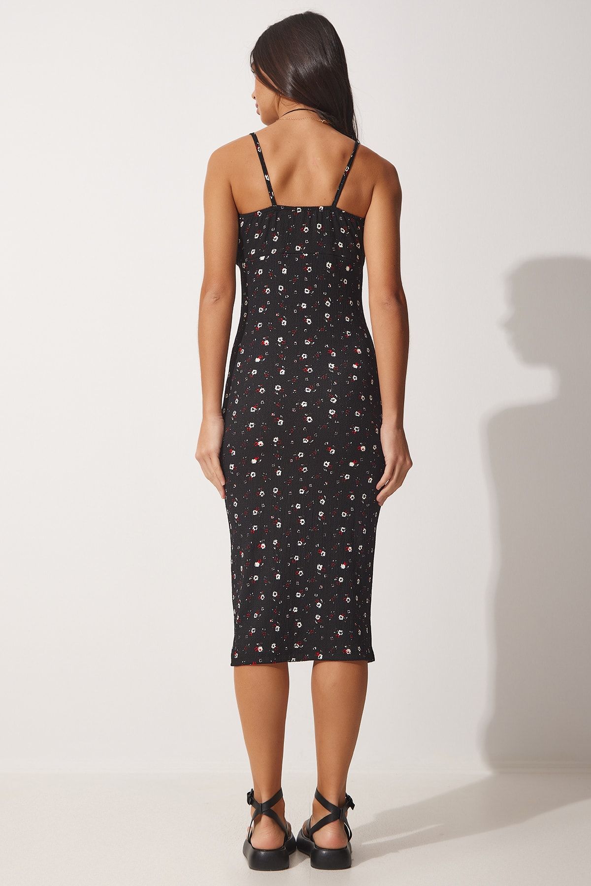 Happiness İstanbul-Schwarzes Sommer-Strickkleid mit Blumenmuster und gerafftem Kragen für Damen FF00124 4