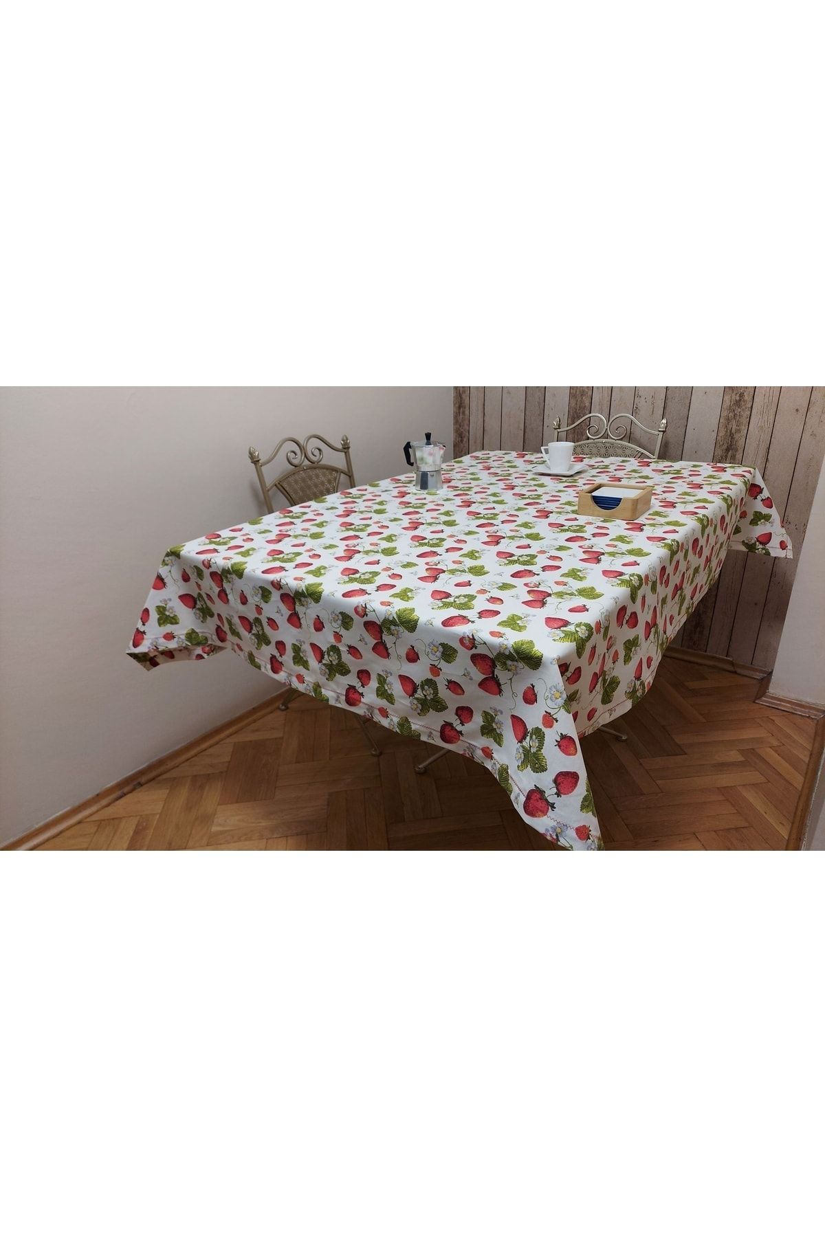 gonk-Rectangular Duck (LIQUID PUSHER, SPOT-PROOF) Fabric, Strawberry Pattern, Dining Table Cloth 5