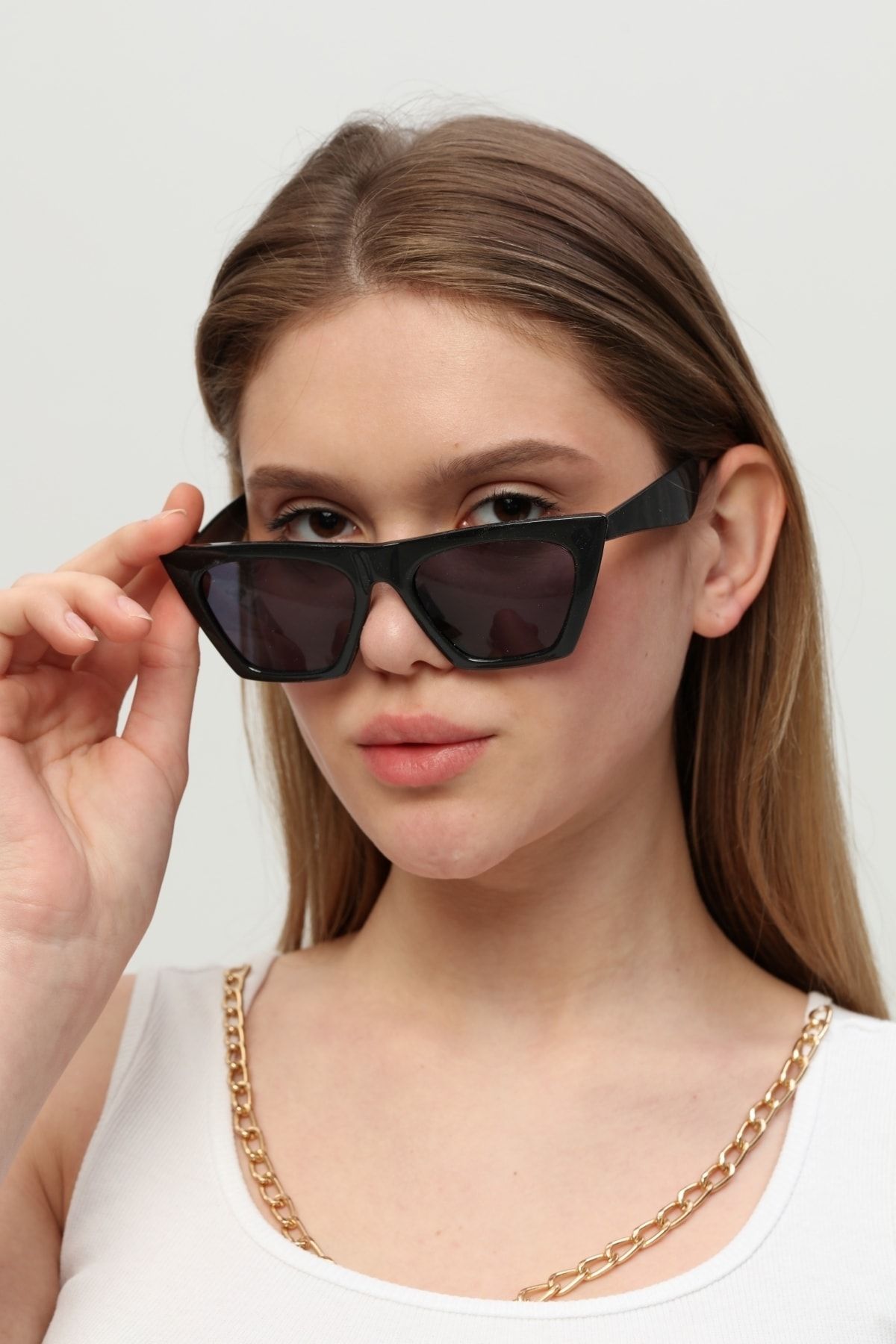 Sharp square shop cateye sunglasses