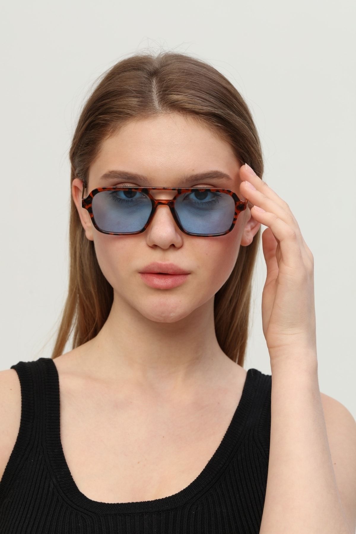Guardian-Leopard Patterned Ice Cube Sunglasses 4