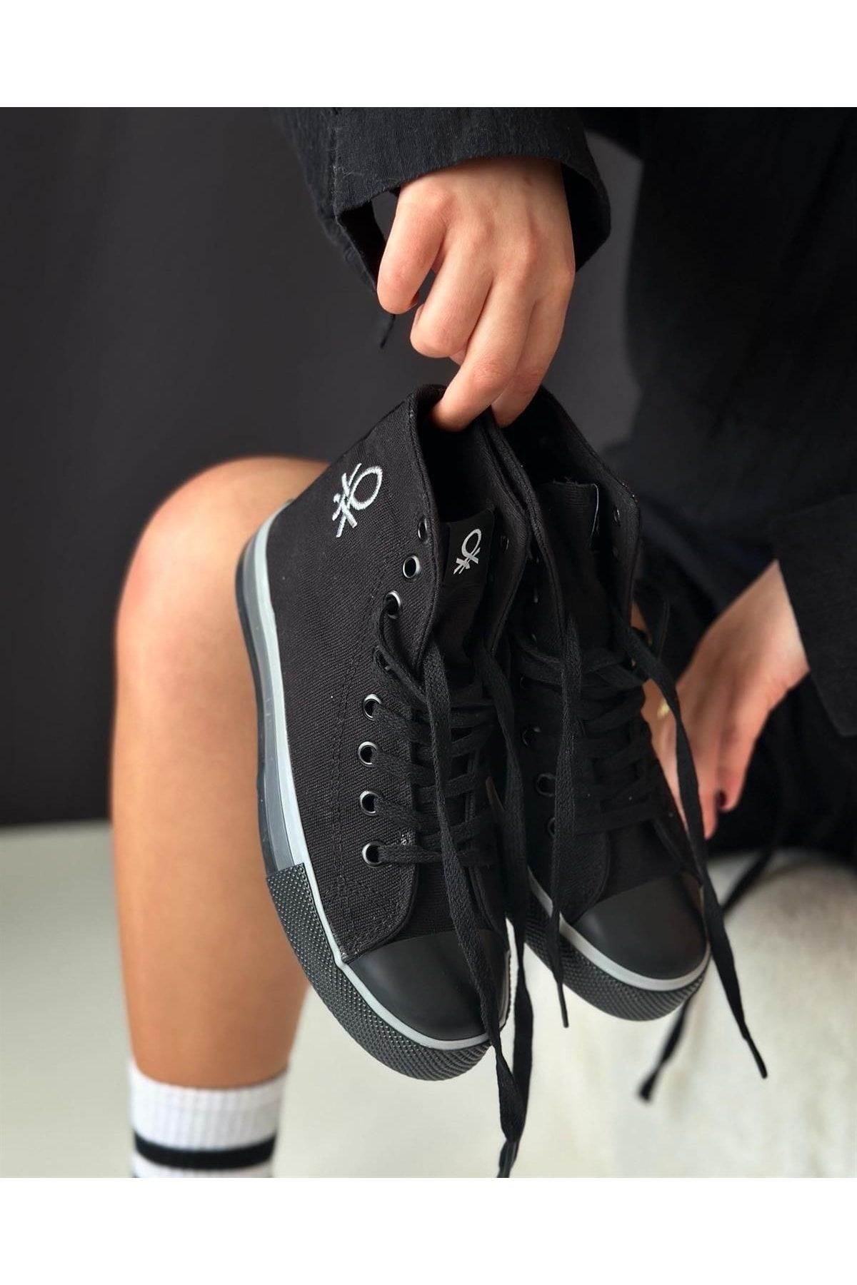 United colors of benetton black sneakers hotsell