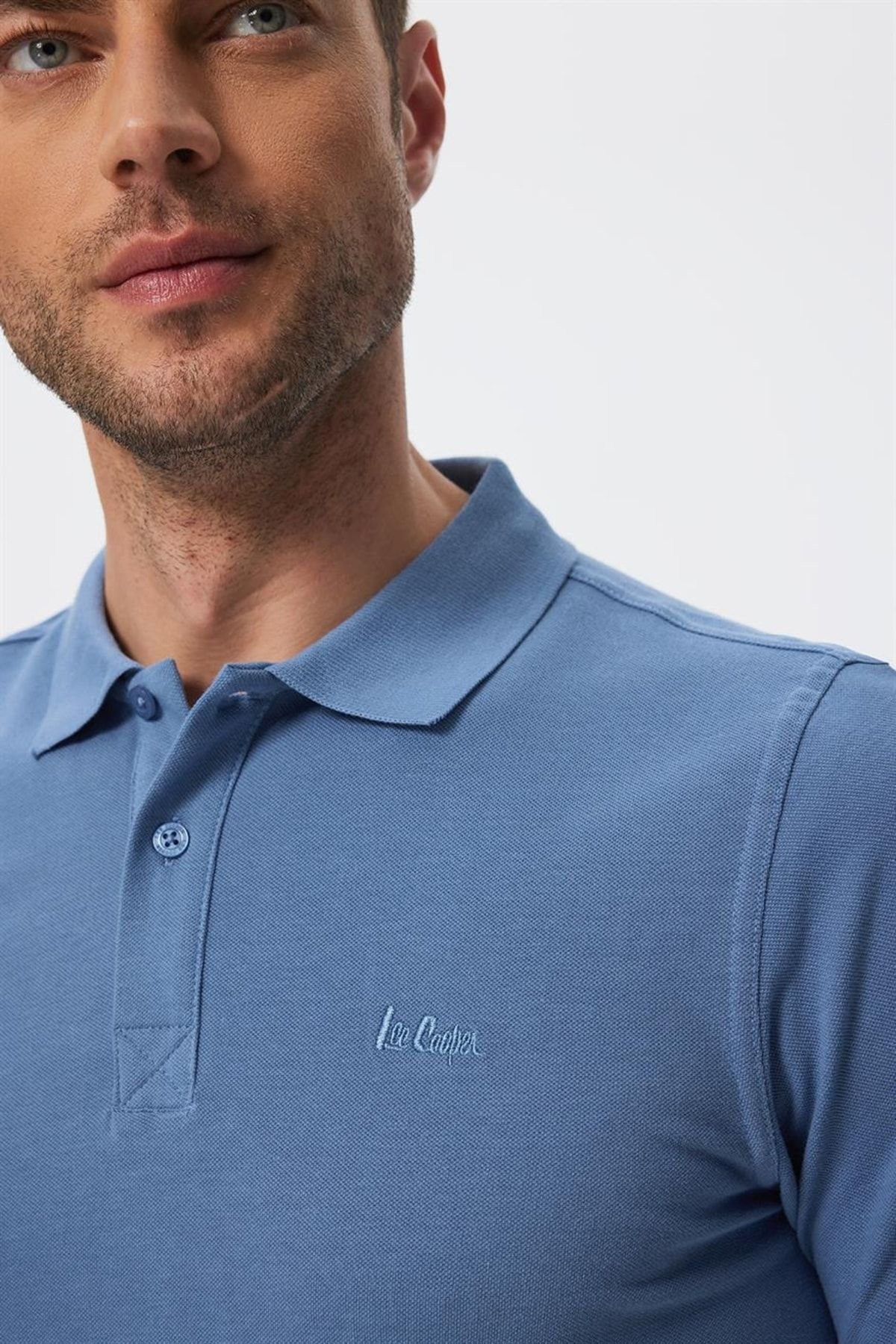 تی شرت آبی مردانه روشن 232 LCM 242048 دوقلوهای Lee Cooper