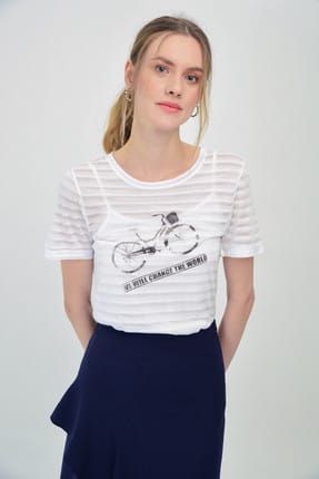 Kadın Beyaz Transparan Detaylı Bisiklet Baskılı T-Shirt HN1308