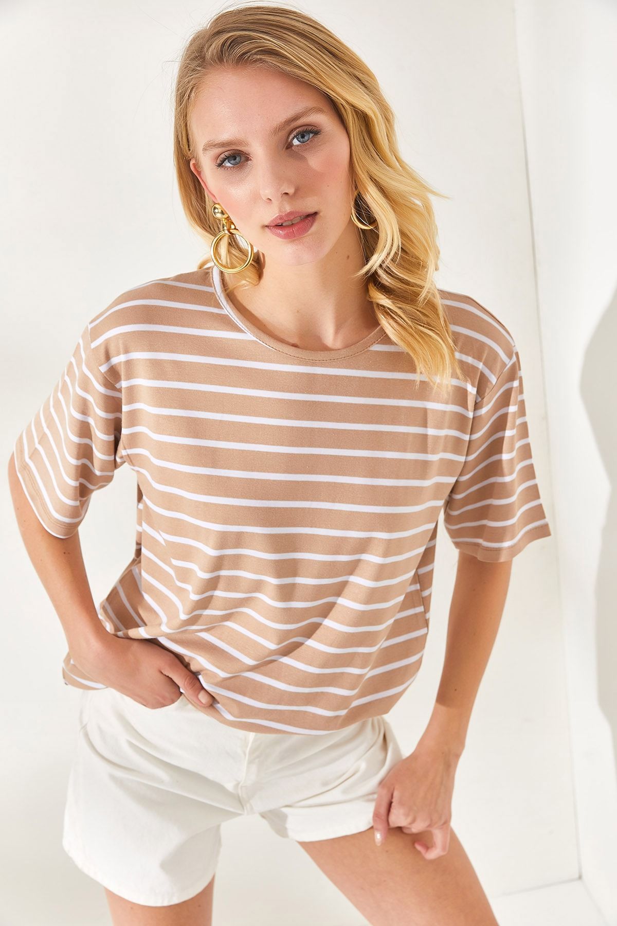 complete the look image