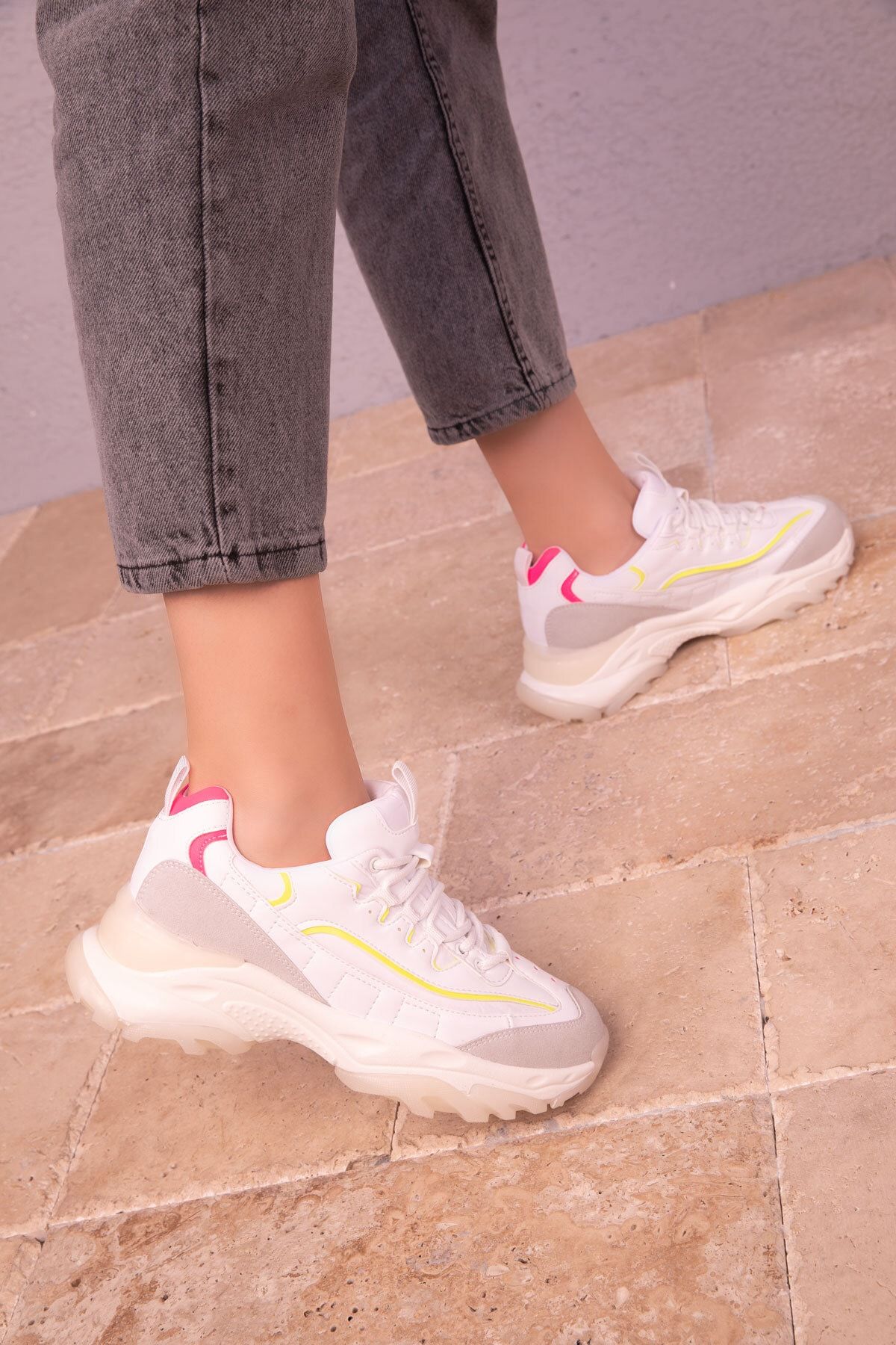 Club factory clearance trending shoes