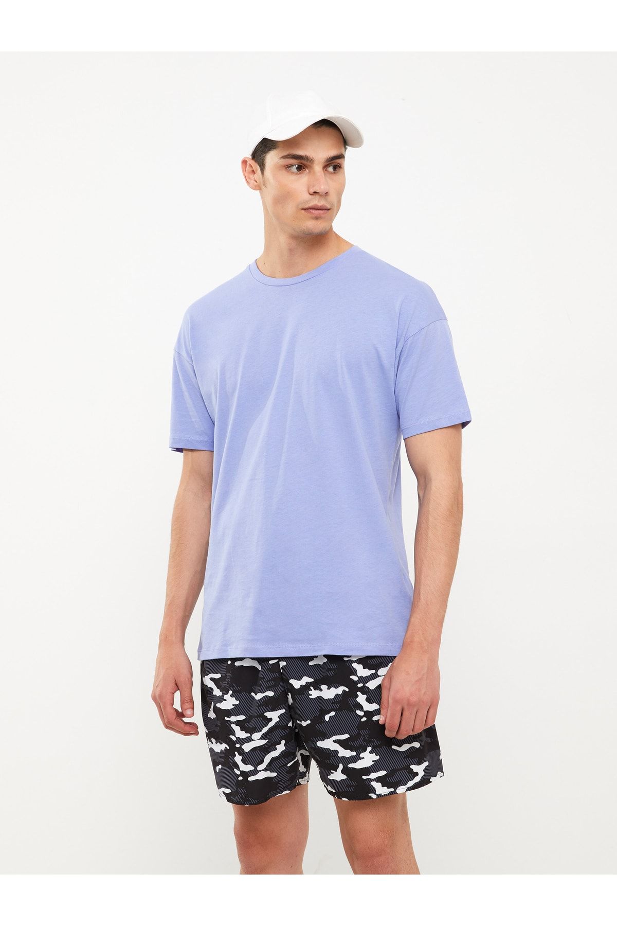 LC Waikiki Shorts Grau Mittlerer Bund Fast ausverkauft