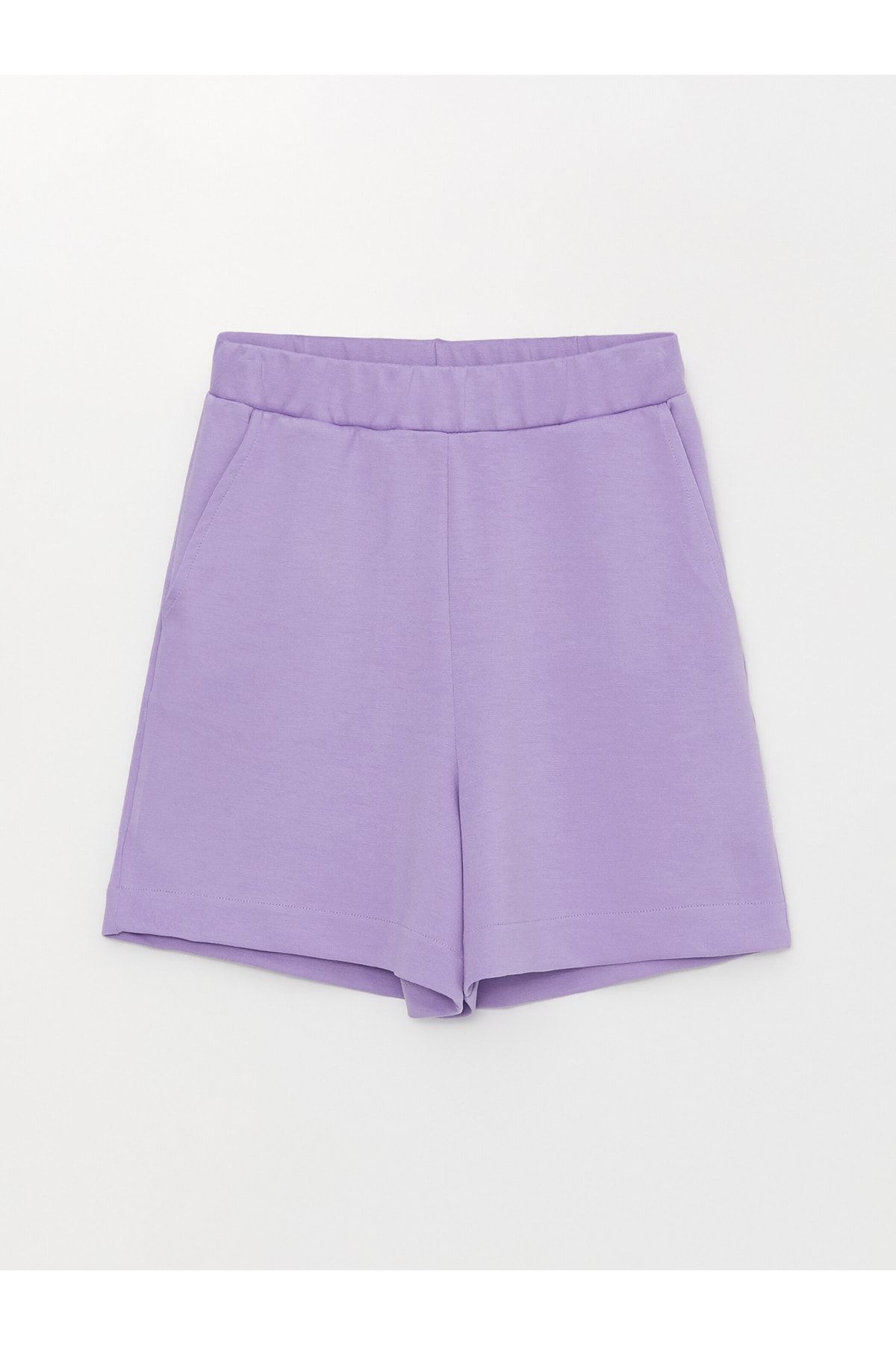 LC Waikiki Shorts Lila Mittlerer Bund Fast ausverkauft