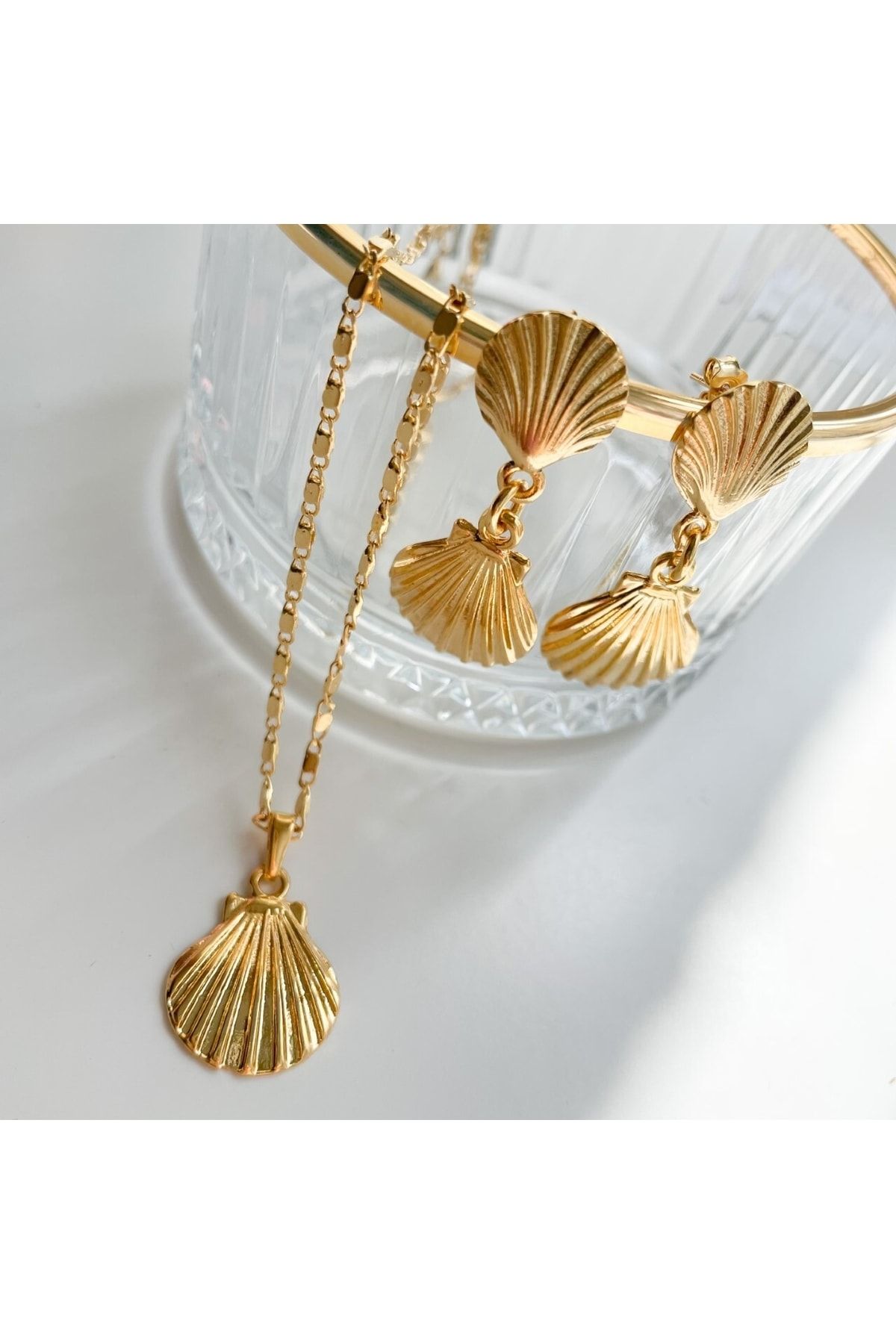 Ven sDesign Necklace Gold colored Trendyol