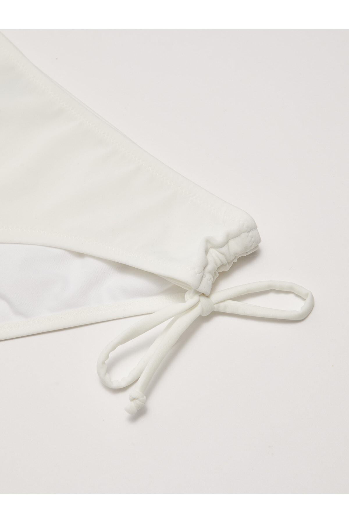 LC Waikiki-Gemusterte Damen-Bikinihose 3
