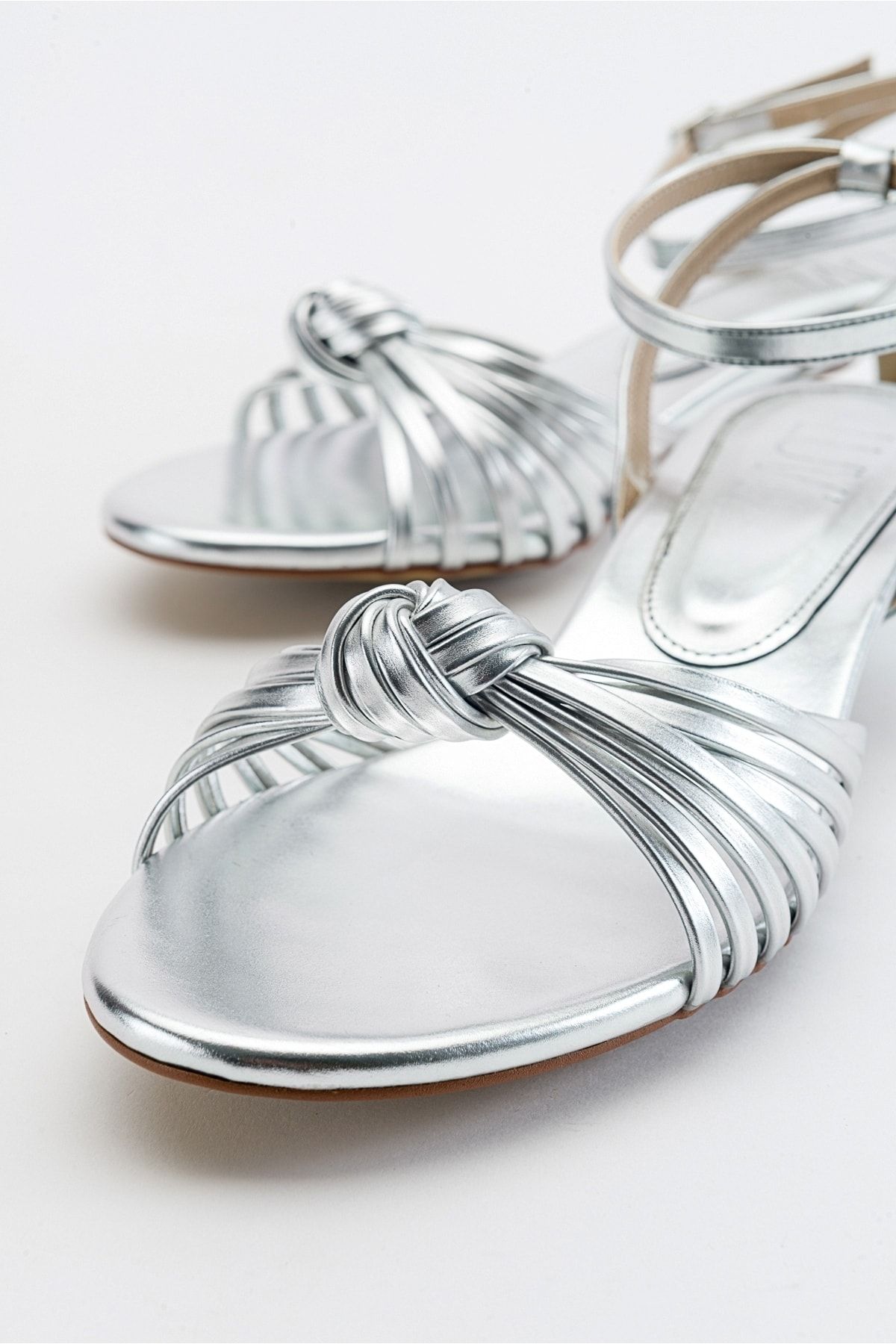 LuviShoes-Vind Lame Metallic Women's Heeled Sandals 3