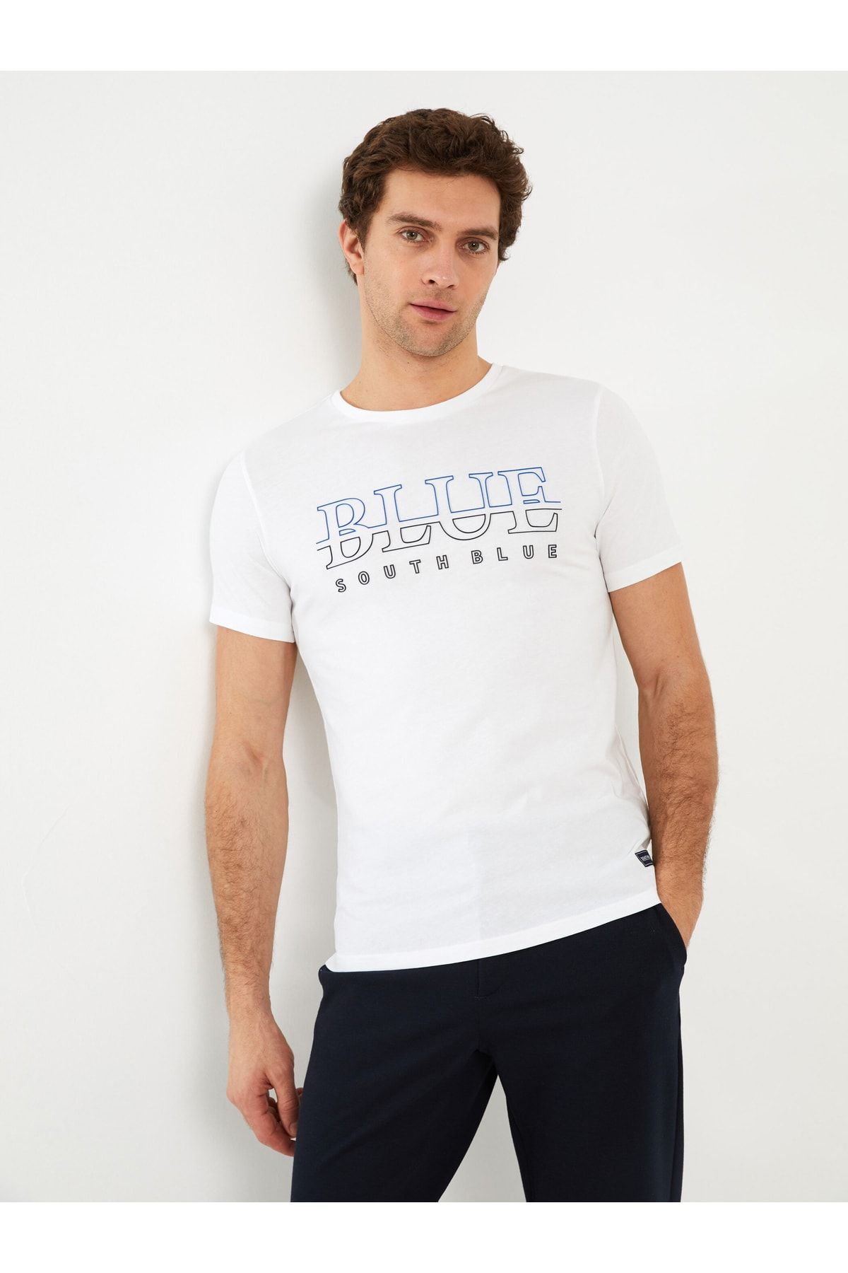LC Waikiki T-Shirt Blau Regular Fit Fast ausverkauft