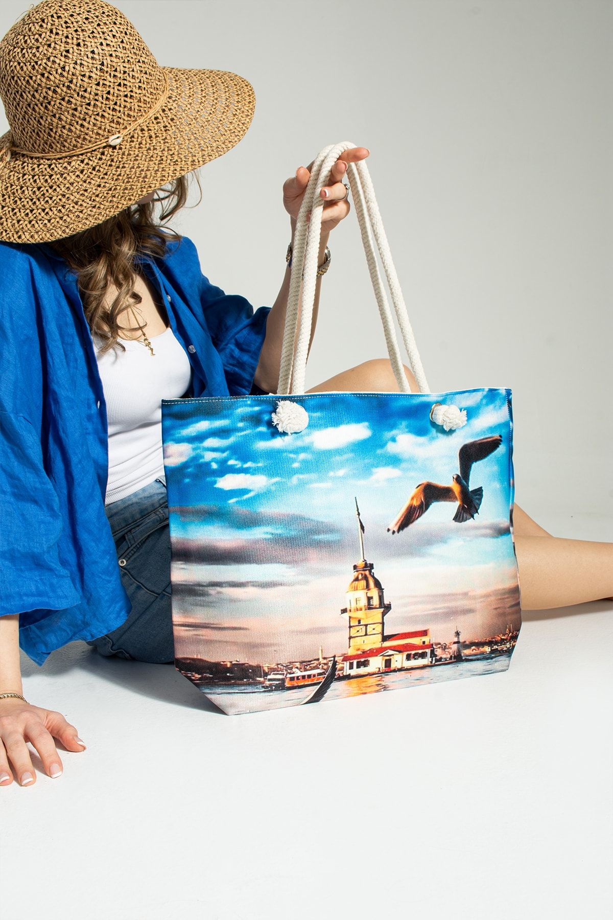 Beach bag with zipper closure shop