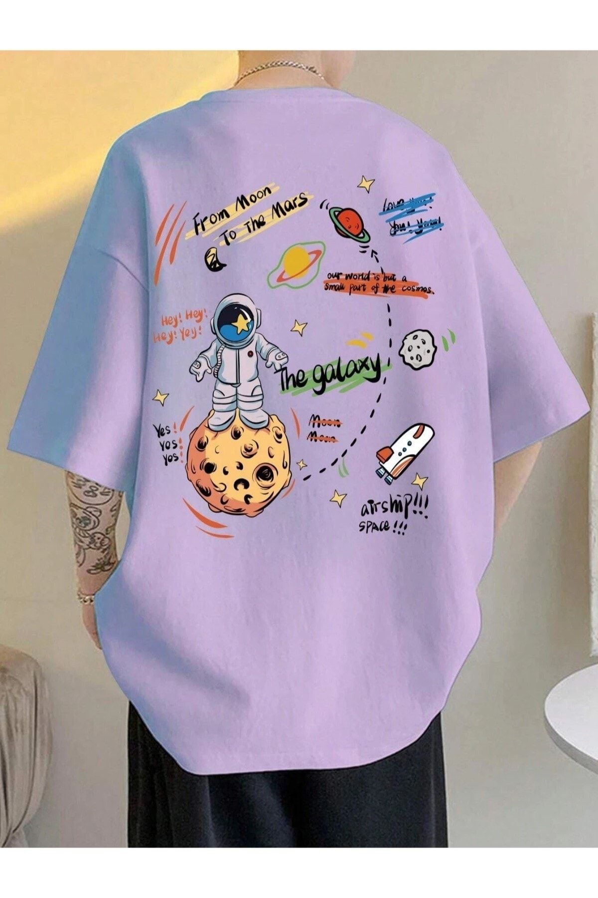 Keywest Unisex White The Galaxy Planet Printed Oversize Crew Neck