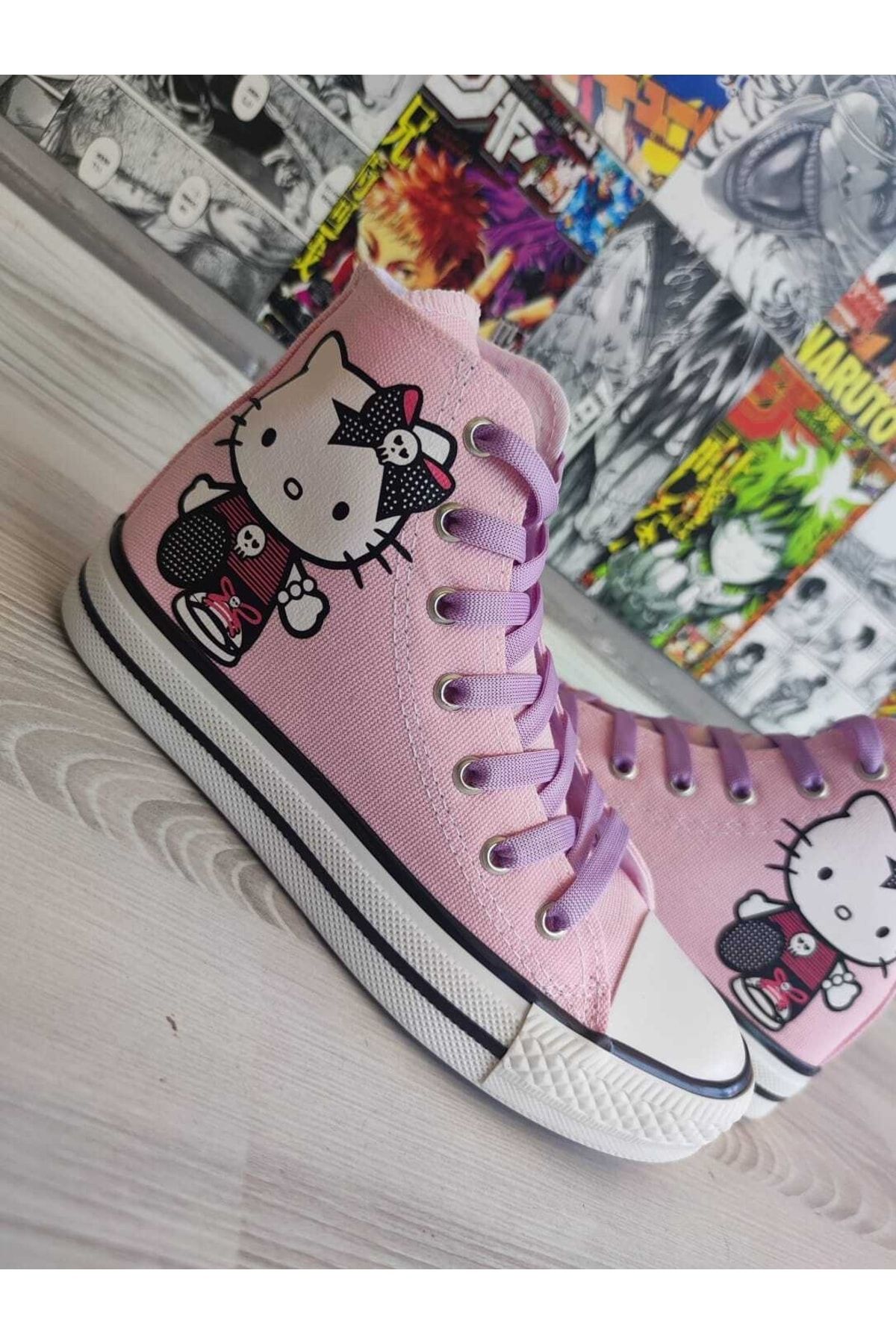 Pink hello kitty converse shop