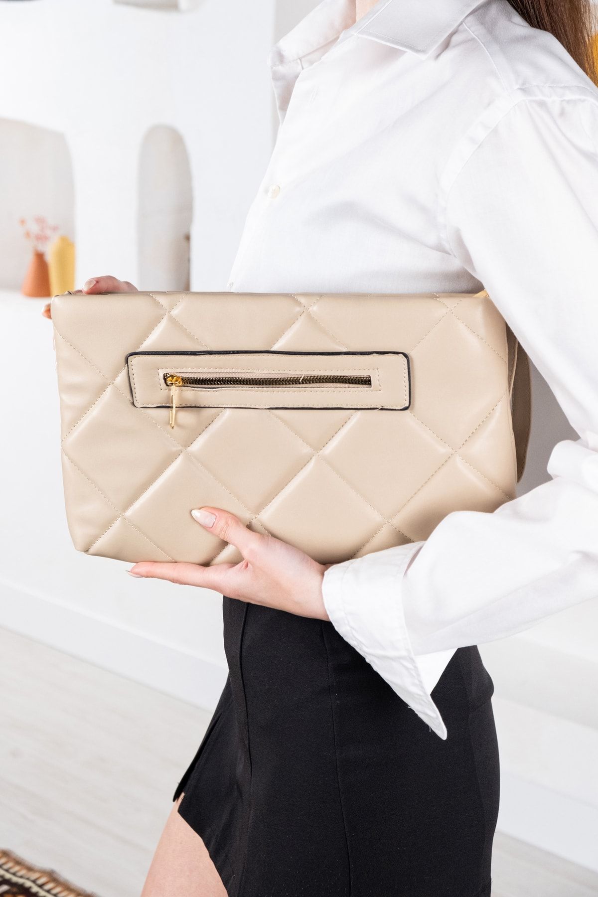 dk leather Pu Leather Women s Portfolio Clutch Bag Wrist Strap Handbag with Geometric Pattern