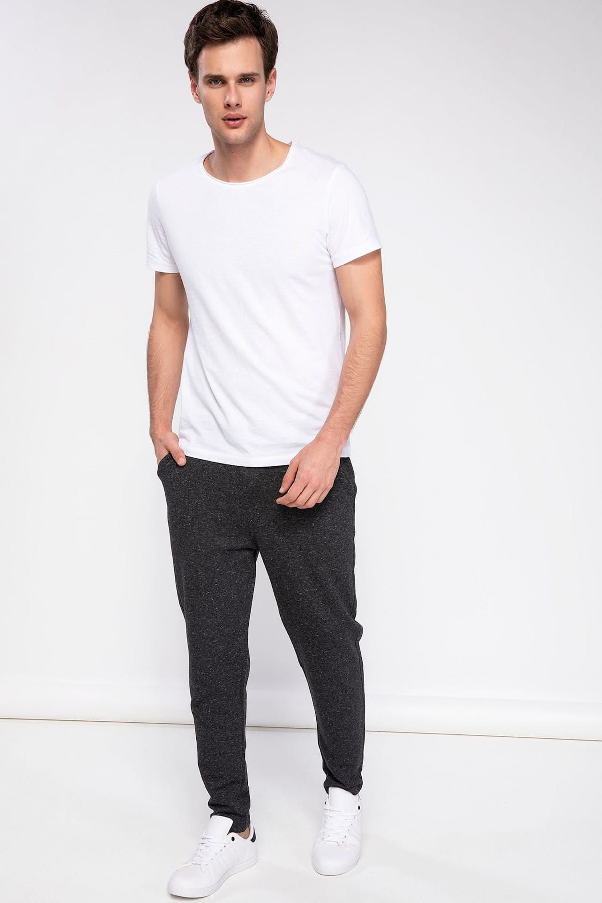 complete the look image