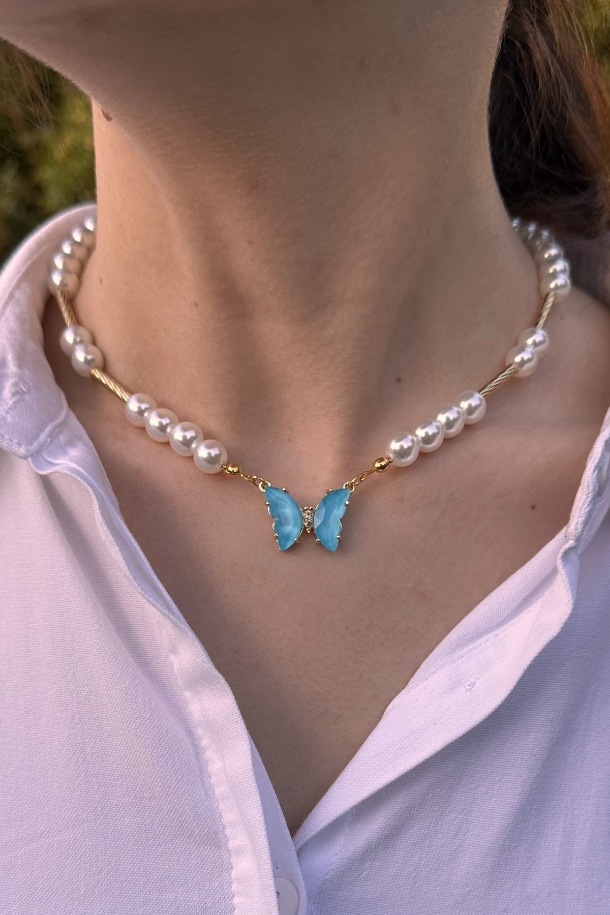 Pearl shop butterfly necklace