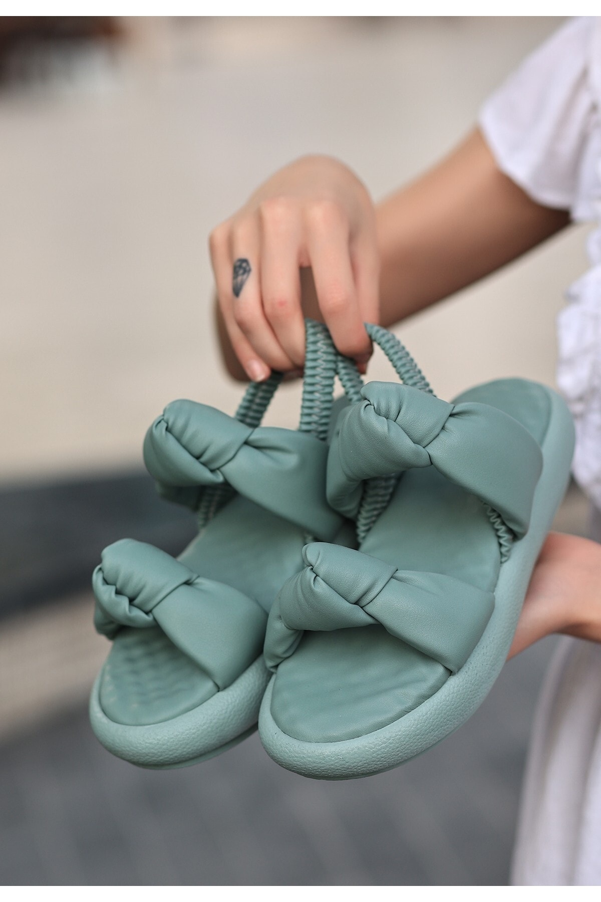 Mint Yeşili Cilt Sandalet