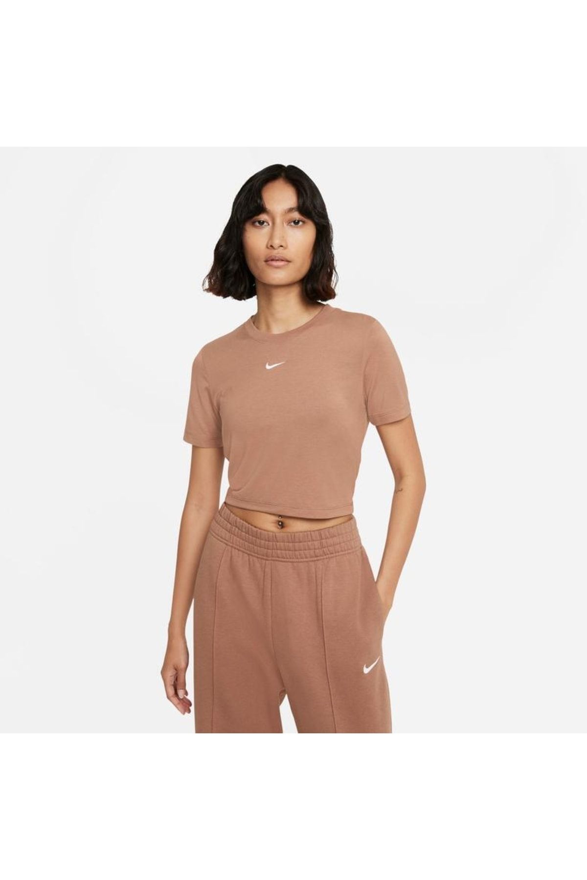 Nike Sportswear Crop Top Kadın Kahverengi T-Shirt