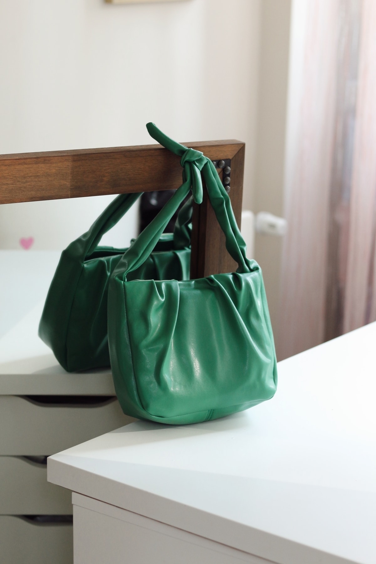 Women's Grass Green Bow Strap Shoulder Bag
