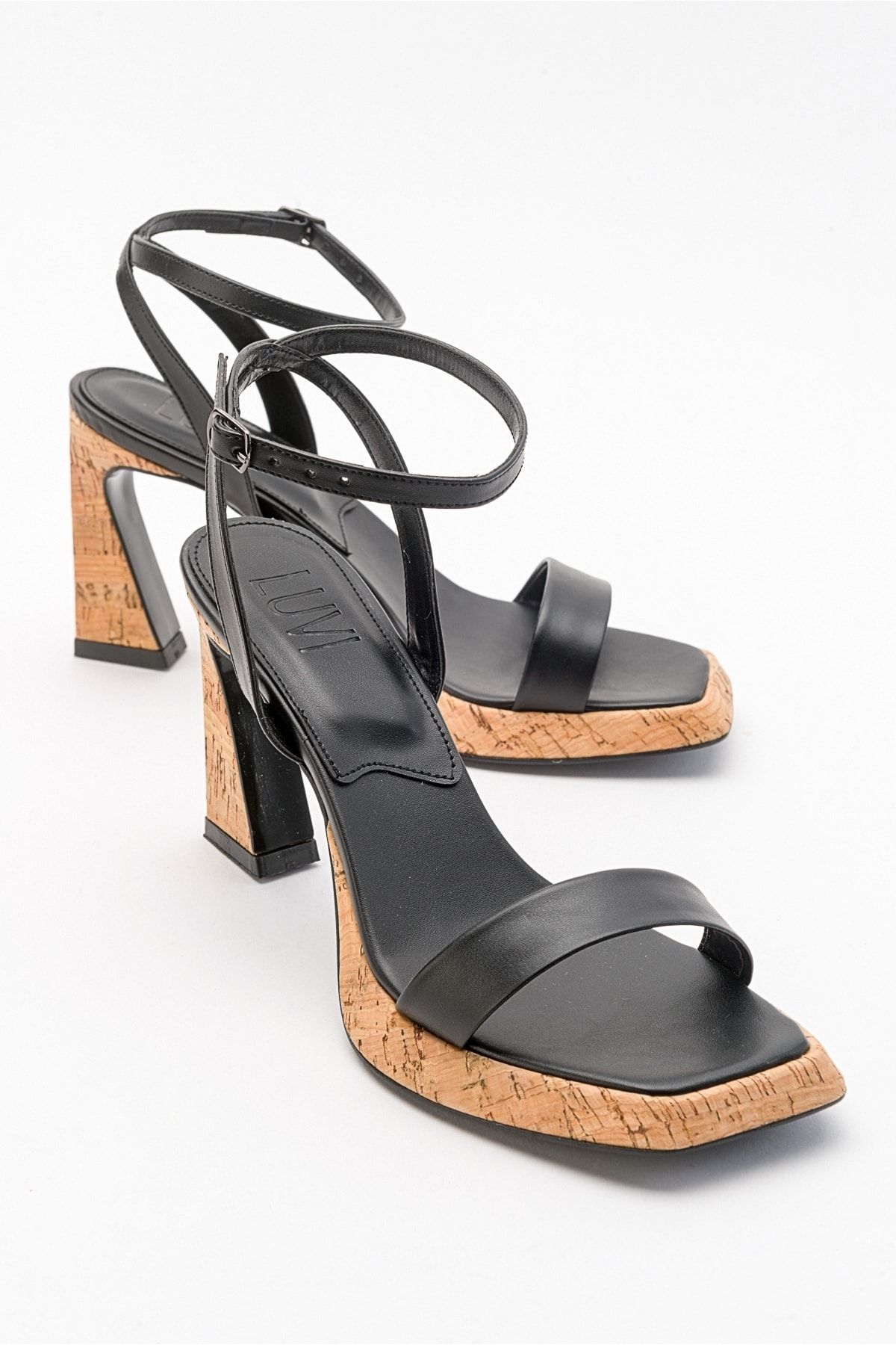 صندل سیاه زنانه کفش پاشنه پوست رینا luvishoes