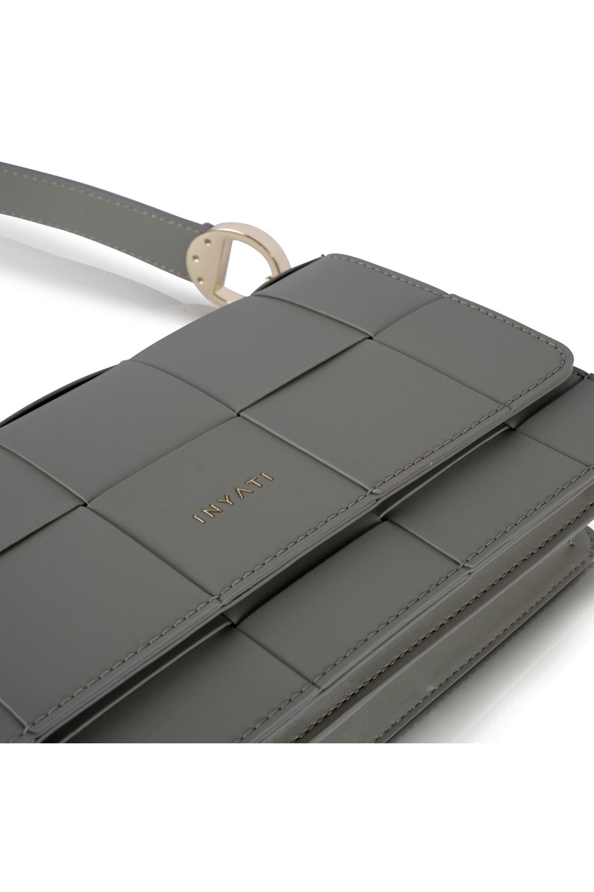 Inyati Handtasche Grün Unifarben XN6308