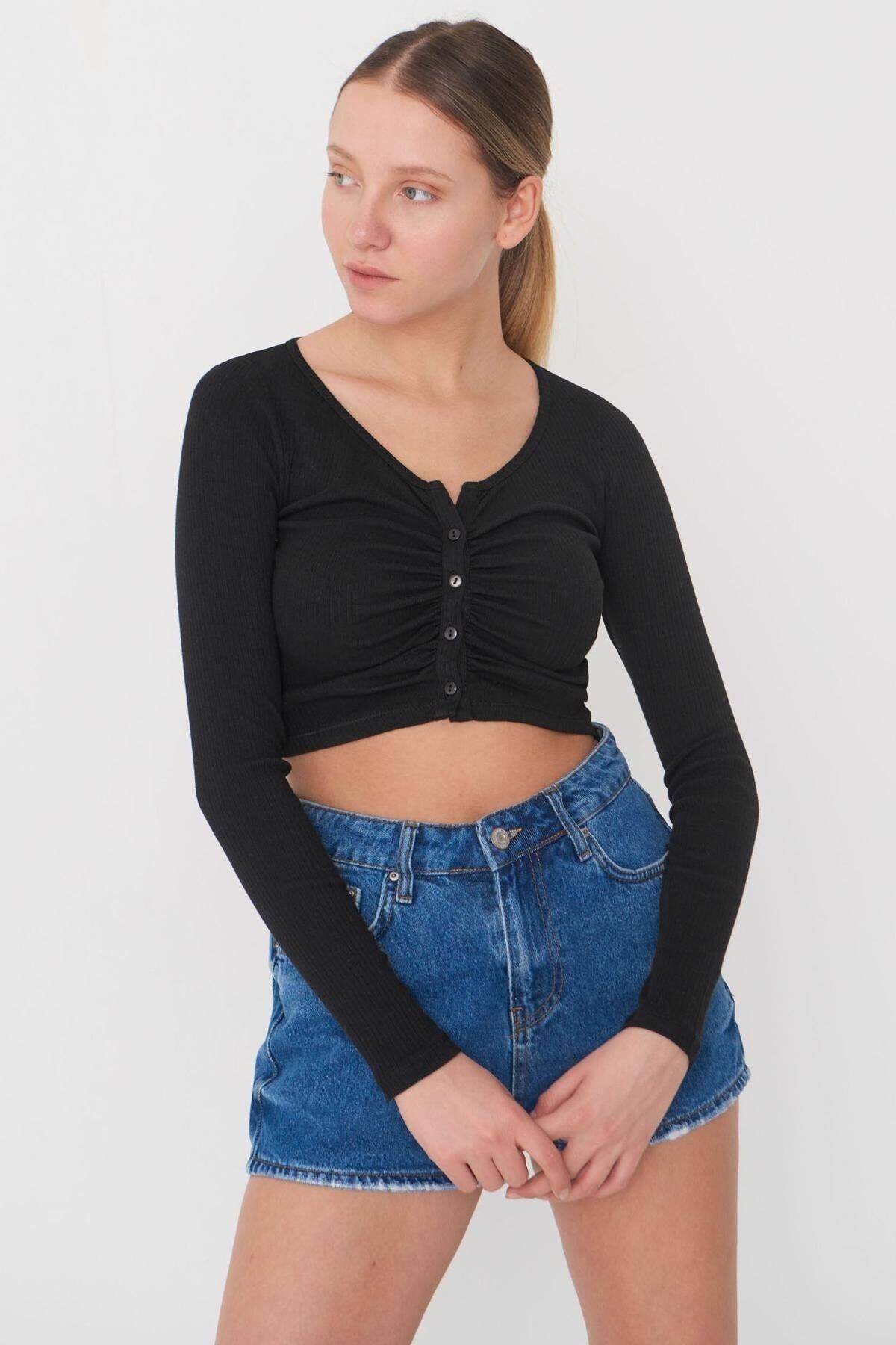 Addax Bluse Schwarz Slim Fit Fast ausverkauft