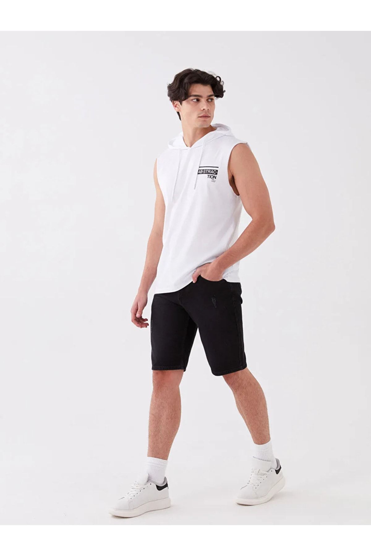 LC Waikiki-Pánske džínsové šortky Lcw Jeans Standard Fit 1