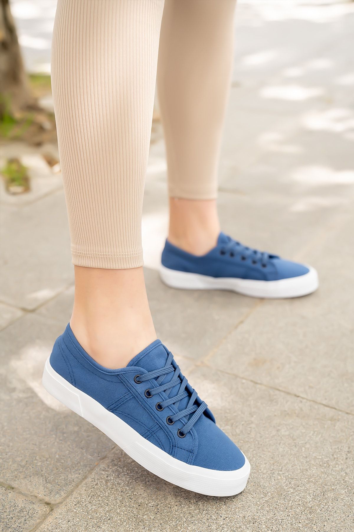 Navy blue outlet canvas shoes womens