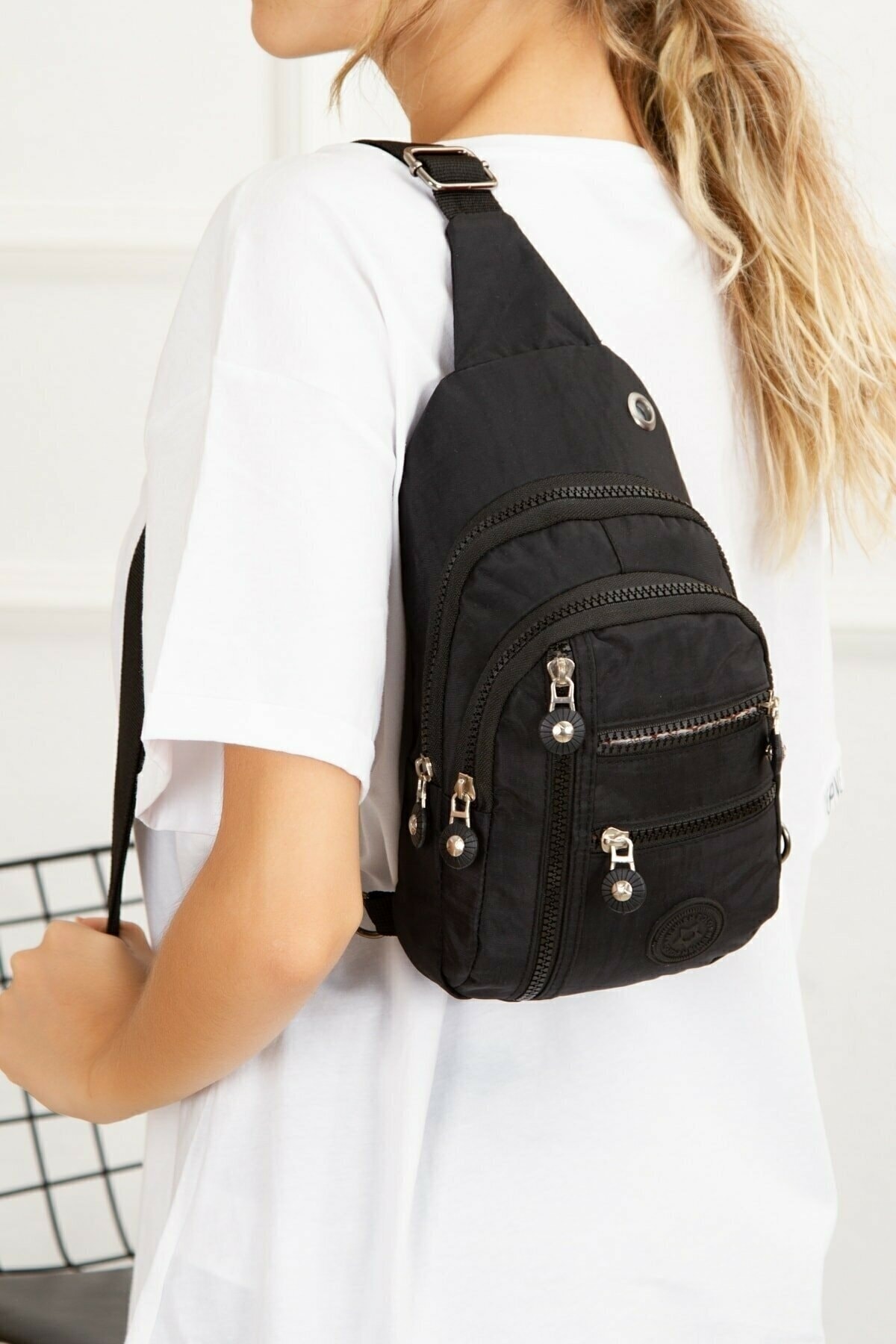 Newish Polo  Unisex Su Geçirmez Kulaklık Usb Çıkışlı Çapraz Askılı Çanta Bel Omuz Ve Göğüs Çanta Günlük Bodybag - Görsel 2