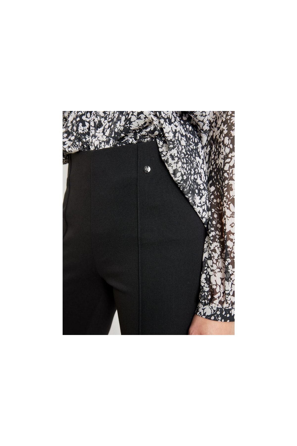 Gerry Weber Hose Schwarz Straight Fast ausverkauft NA8717