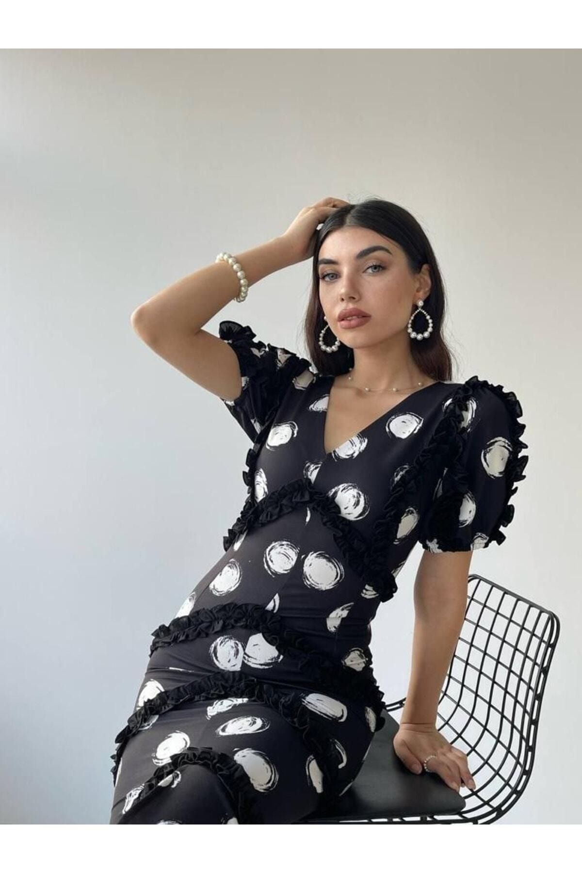Cmeo collective thousand outlet times dress