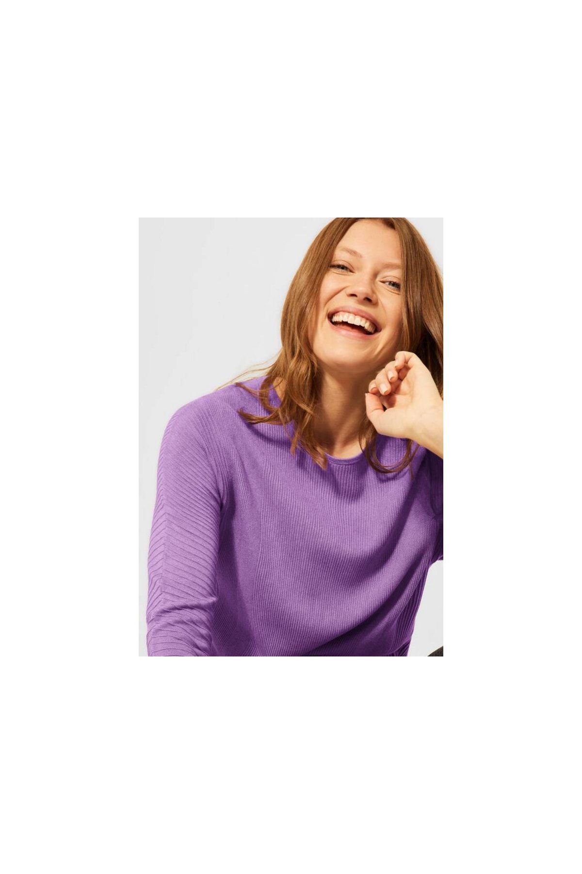 CECILIE COPENHAGEN Pullover Lila Regular Fit Fast ausverkauft