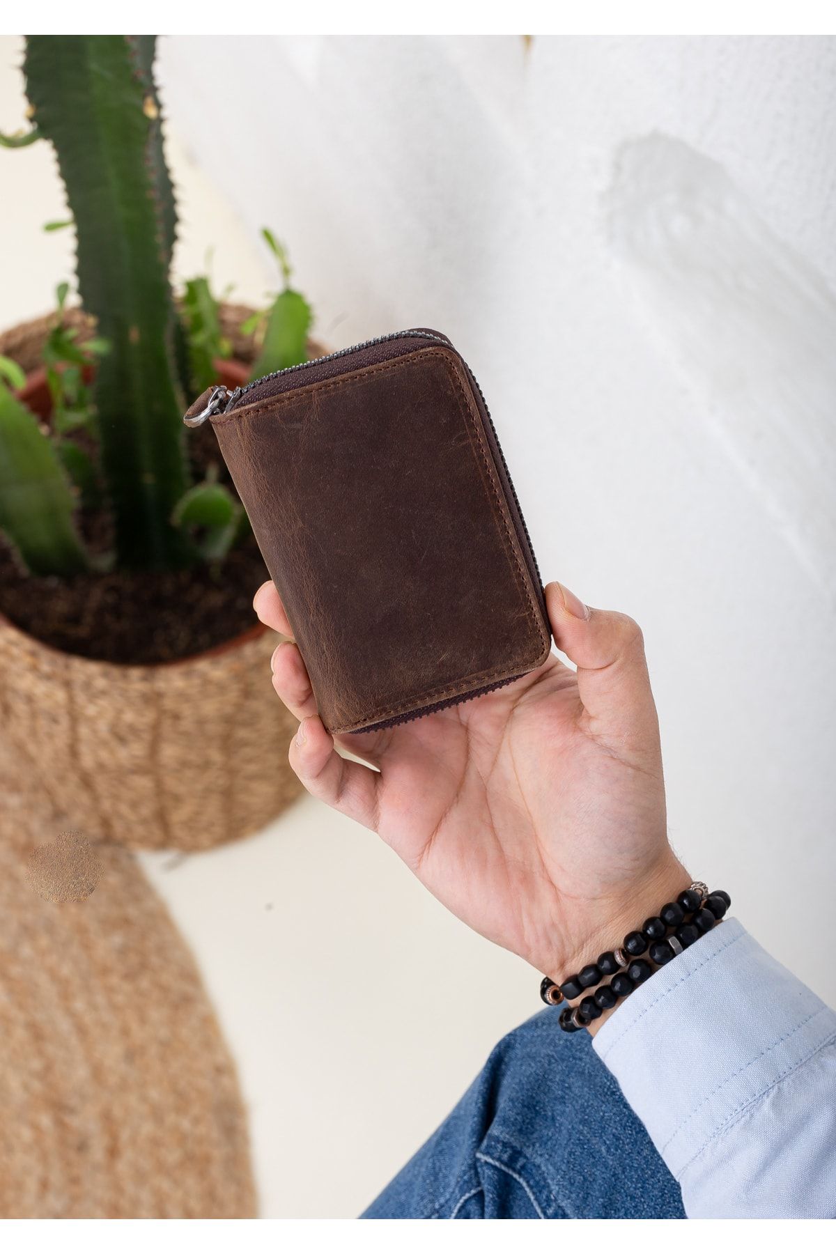 کیف پول مردانه و زنانه یونیسکس ARAHI پرنعمت نگهدارنده کارت قهوه چرمی Niki Leather
