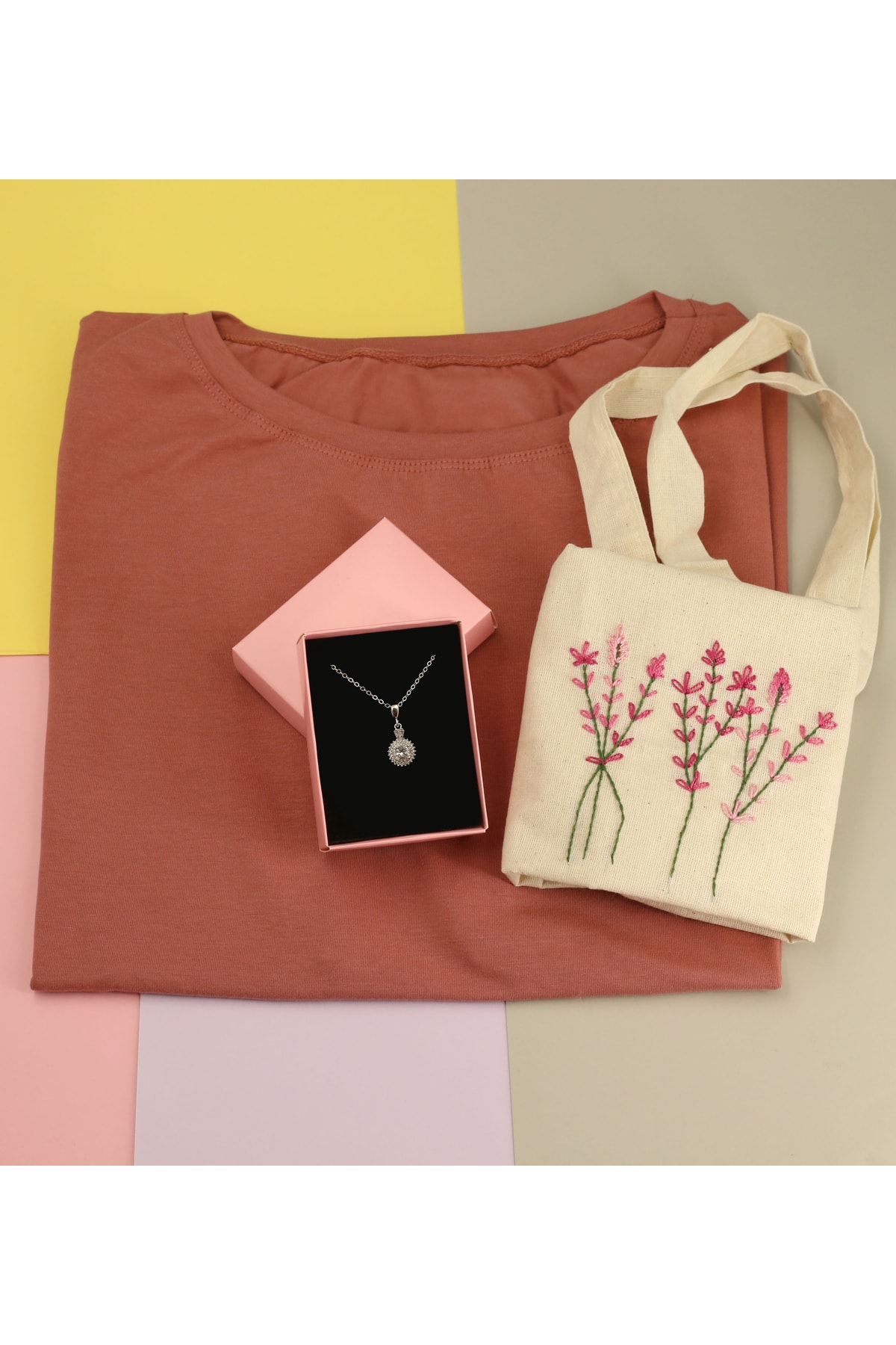Combed Cotton Short Sleeve T-Shirt & Hand Embroidered Cloth Bag & Zircon Stone Round Baguette Gift Set