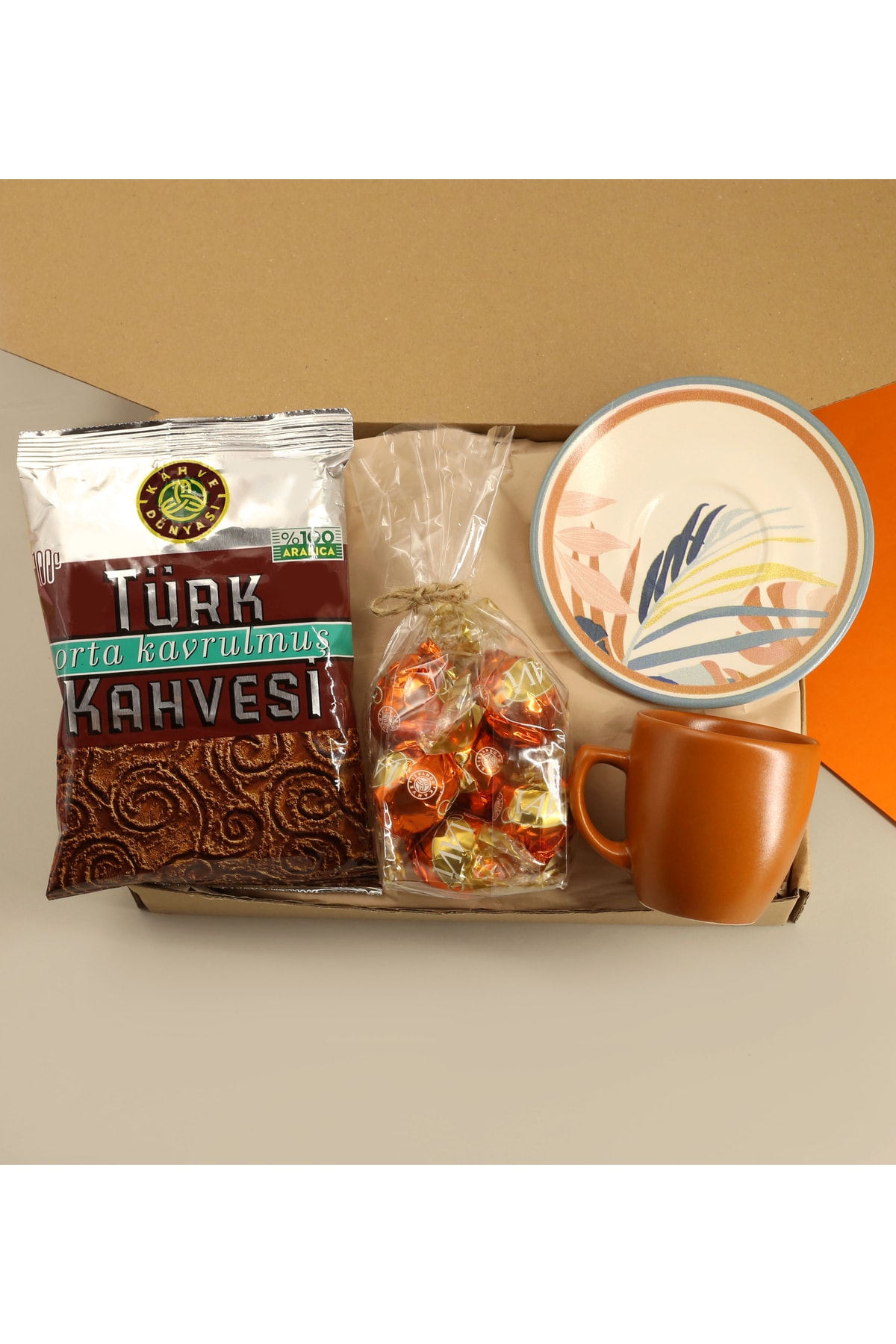 Colorful Coffee Cup & Coffee World Lavi Chocolate & Coffee World Turkish Coffee Gift Set