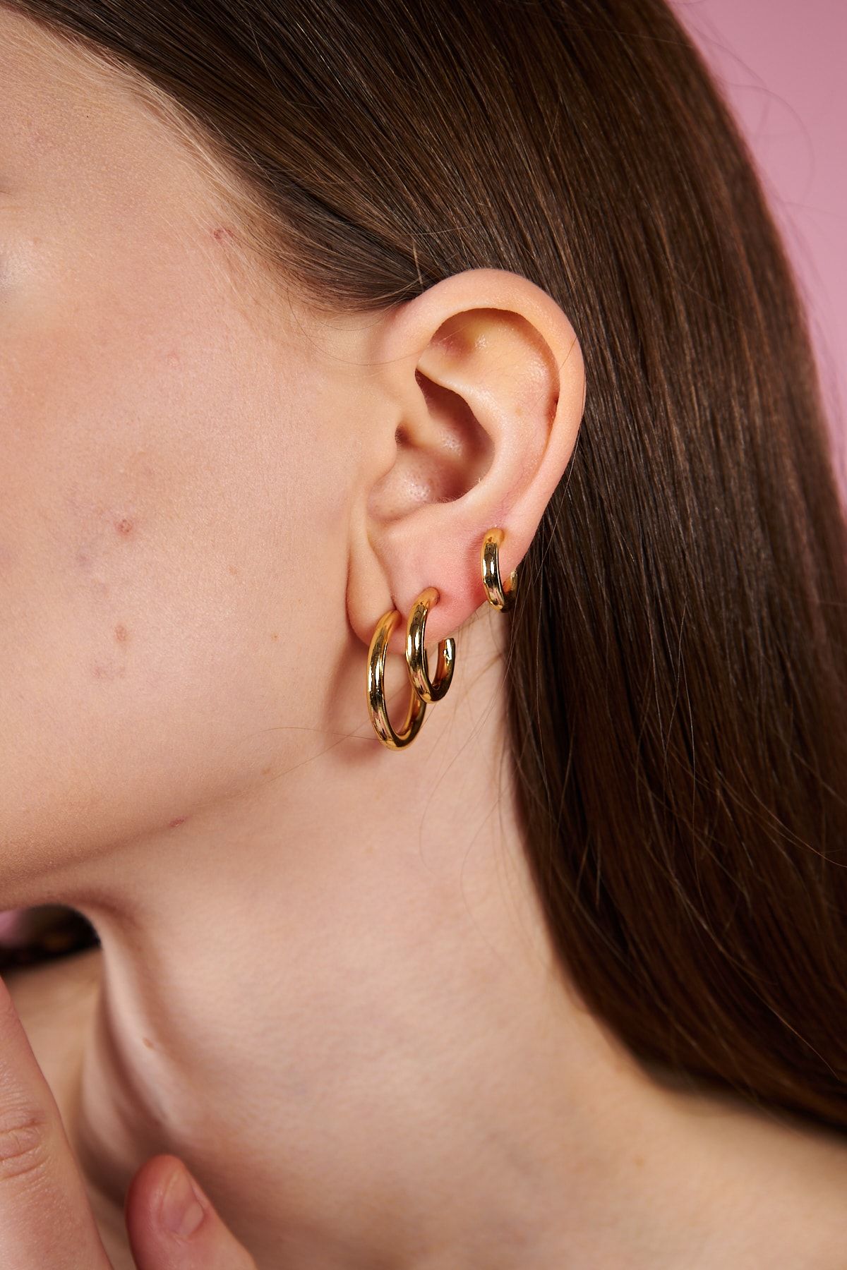 3 gold hotsell hoop earrings