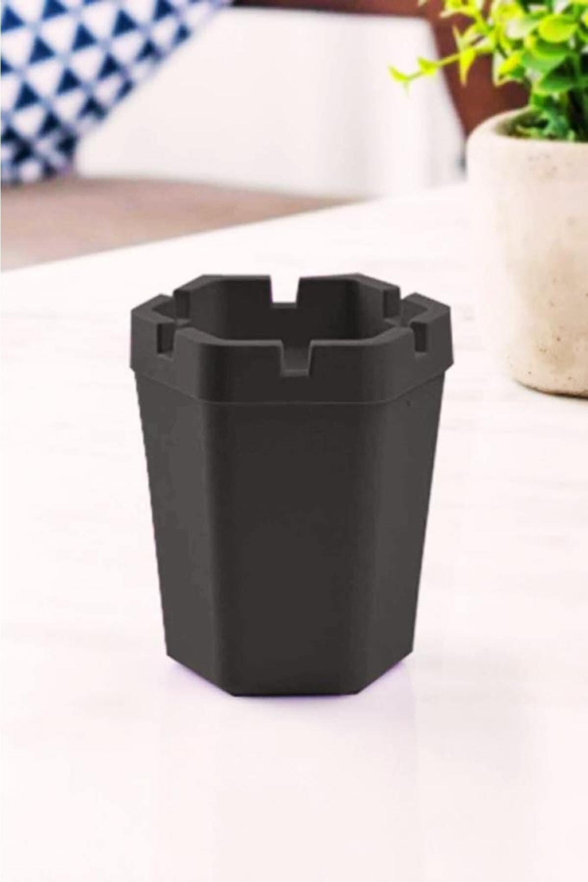 Genel Markalar Kokusuz Küllük, Kokusuz Dumansız Altıgen Küllük Siyah Plastik Siyah Asimetrik TR