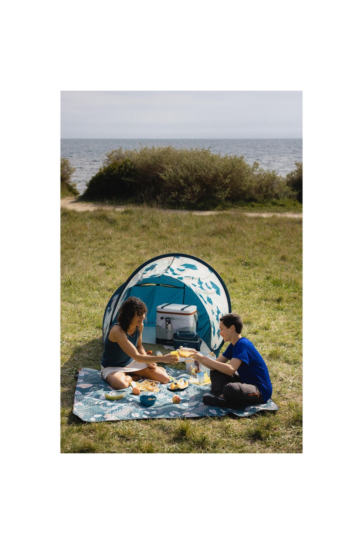 زیرانداز کمپ پوشش پیک نیک کمپینگ الگوی 170 X 140 سانتی متر Decathlon