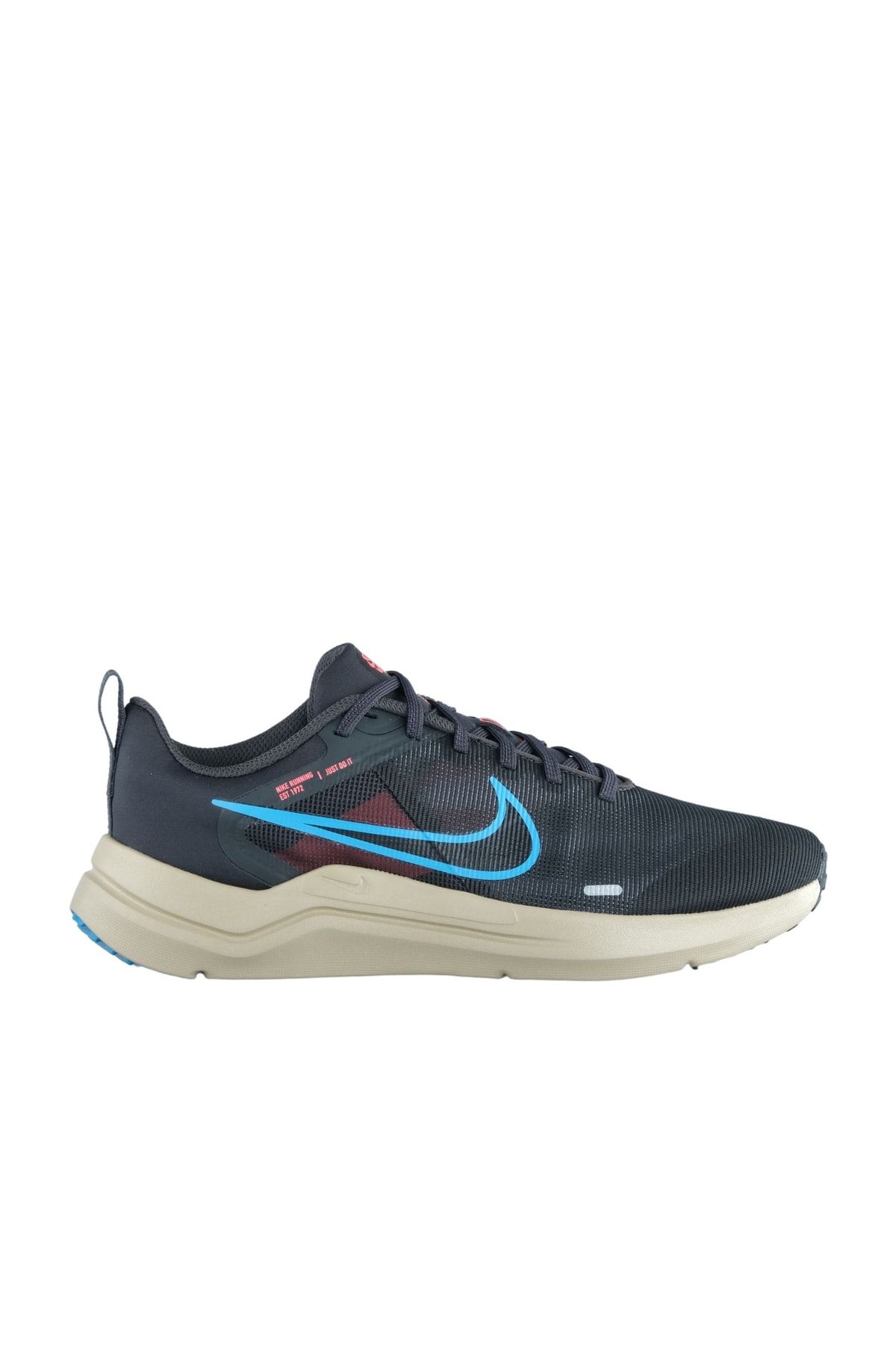 Nike tr 7 top just do it