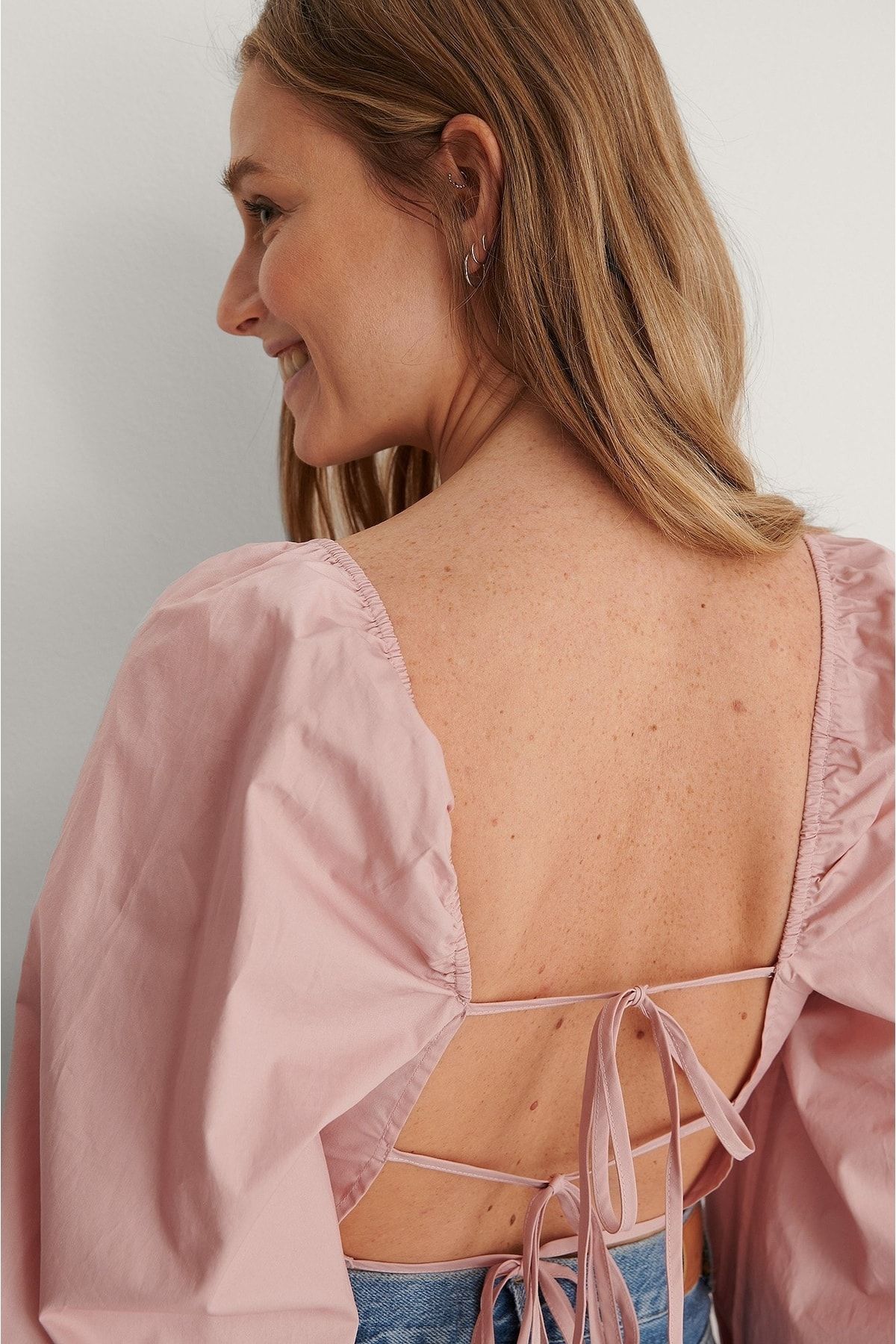 NA-KD Bluse Rosa Regular Fit Fast ausverkauft