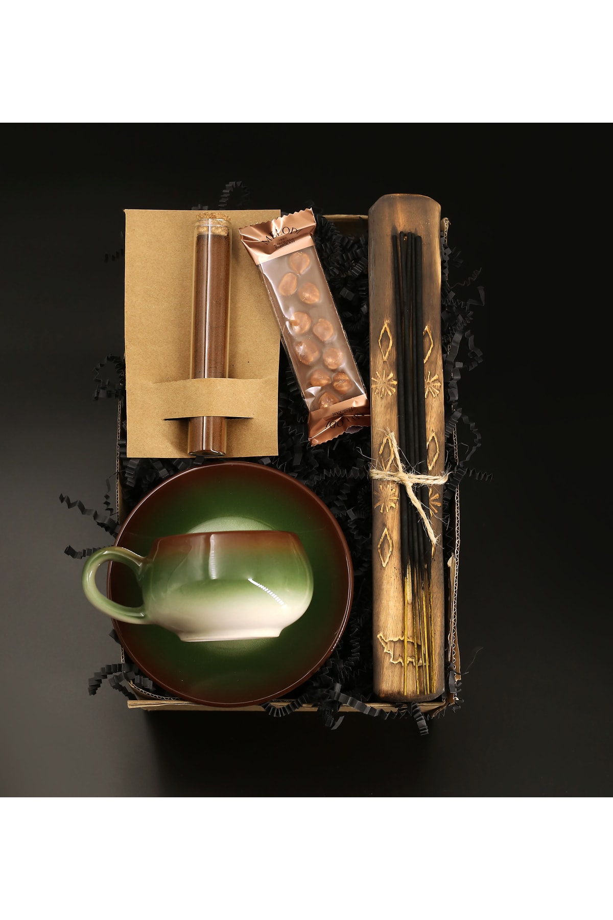 Vintage Cup & Tube Turkish Coffee & Incense Plate & Incense & Melodi Hazelnut Chocolate Gift Set