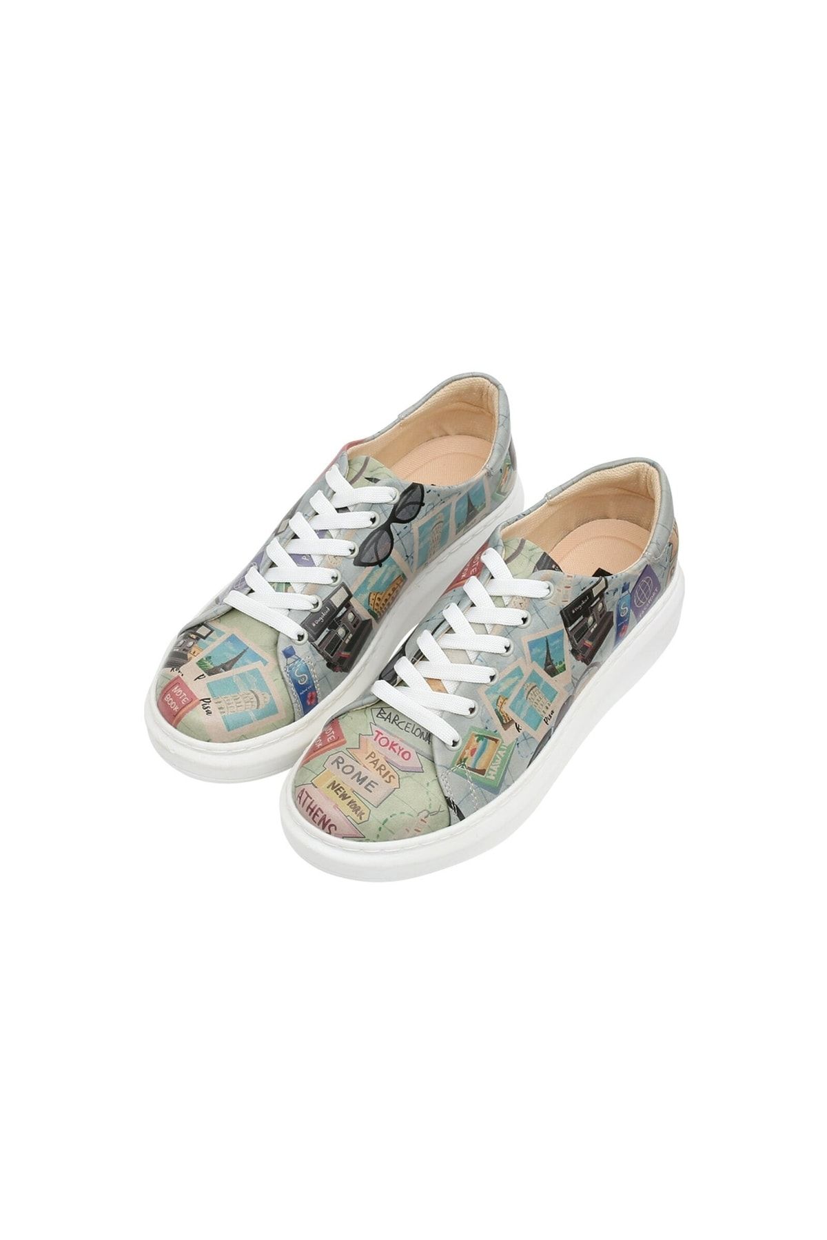 Dogo Sneaker Mehrfarbig Flacher Absatz
