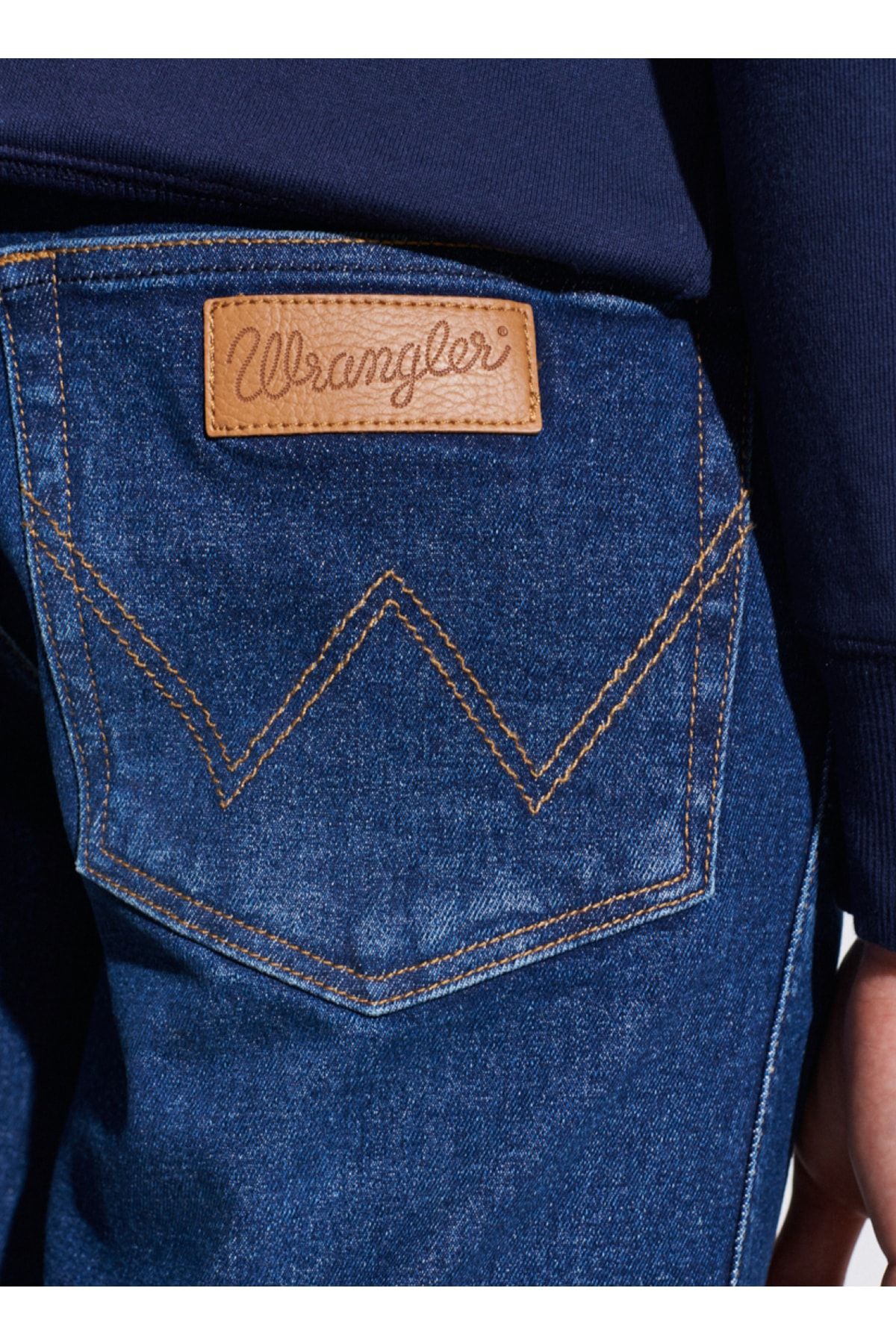Wrangler discount jeans price
