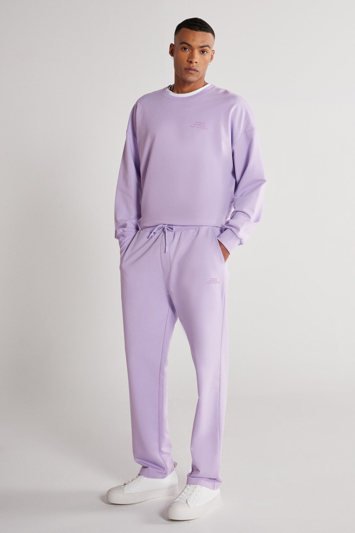 Stretchy sweatpants sale