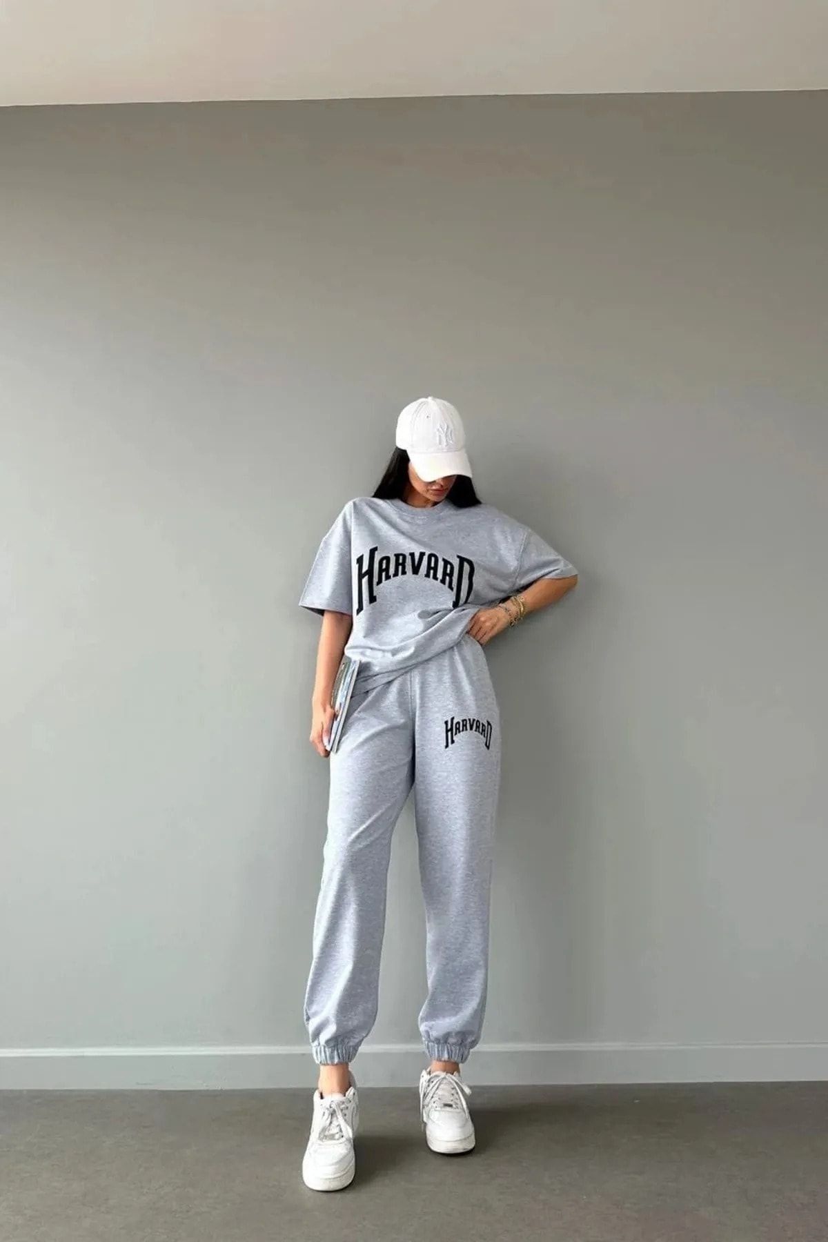 Harvard sweatpants store