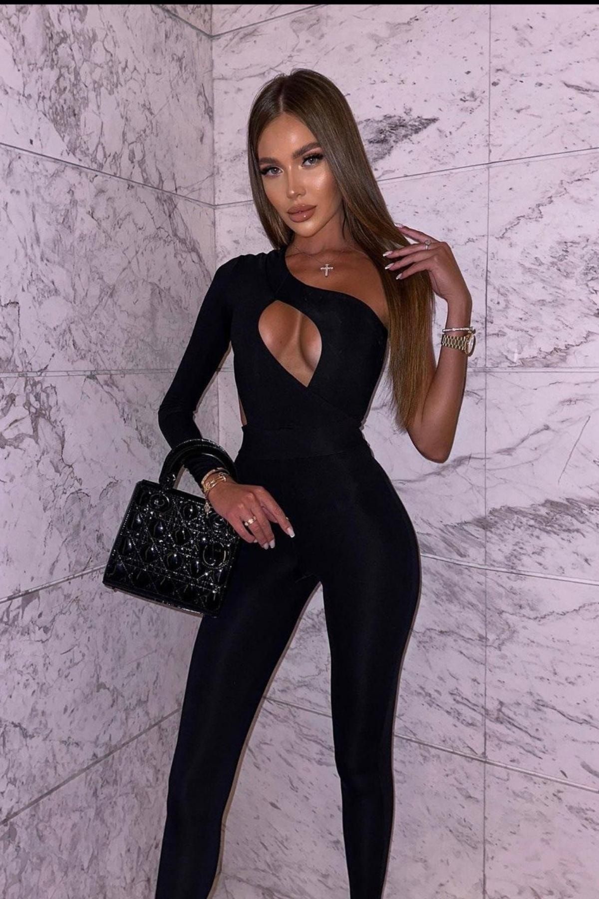 Tayt Factory Love Fab Low cut Crossover Single Sleeve Scuba Jumpsuit