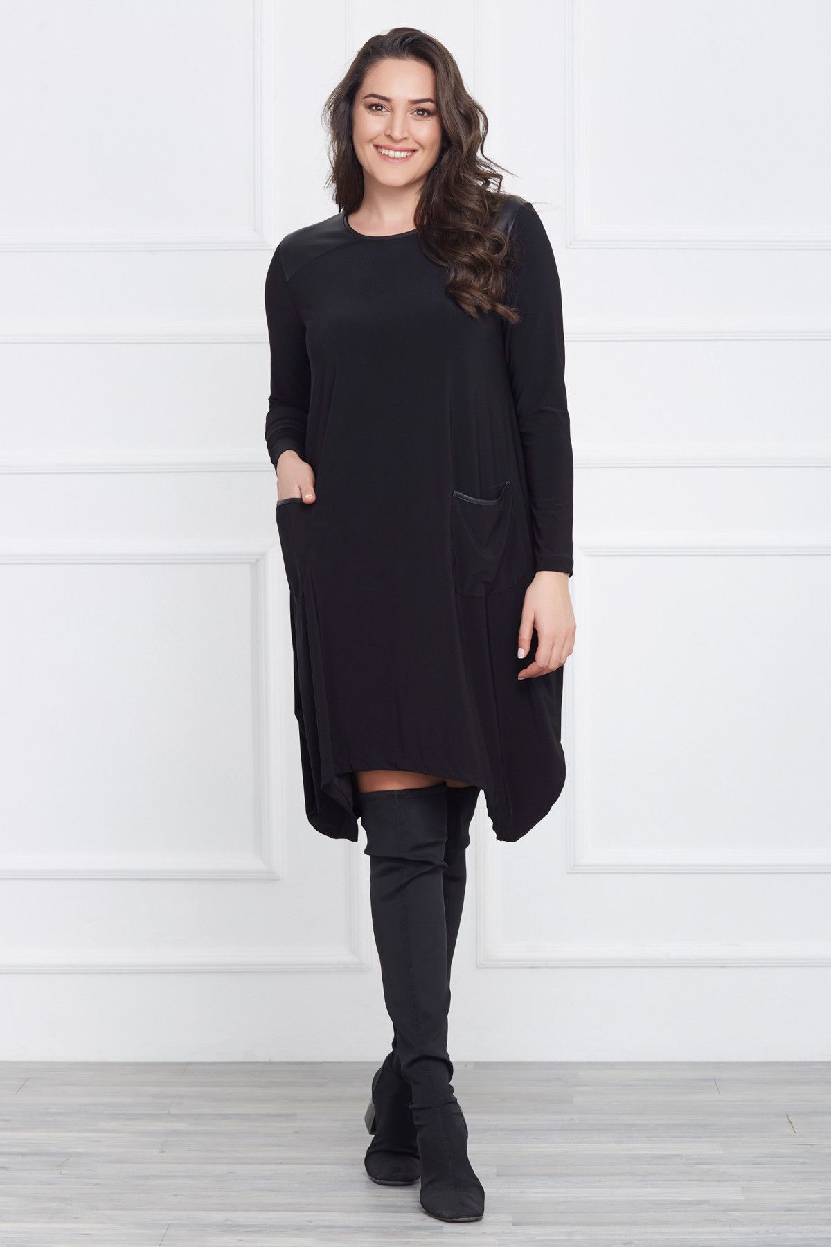 Laranor-Women's Black Leather Detailed Asymmetrical Cut Dress 17LB9023 4